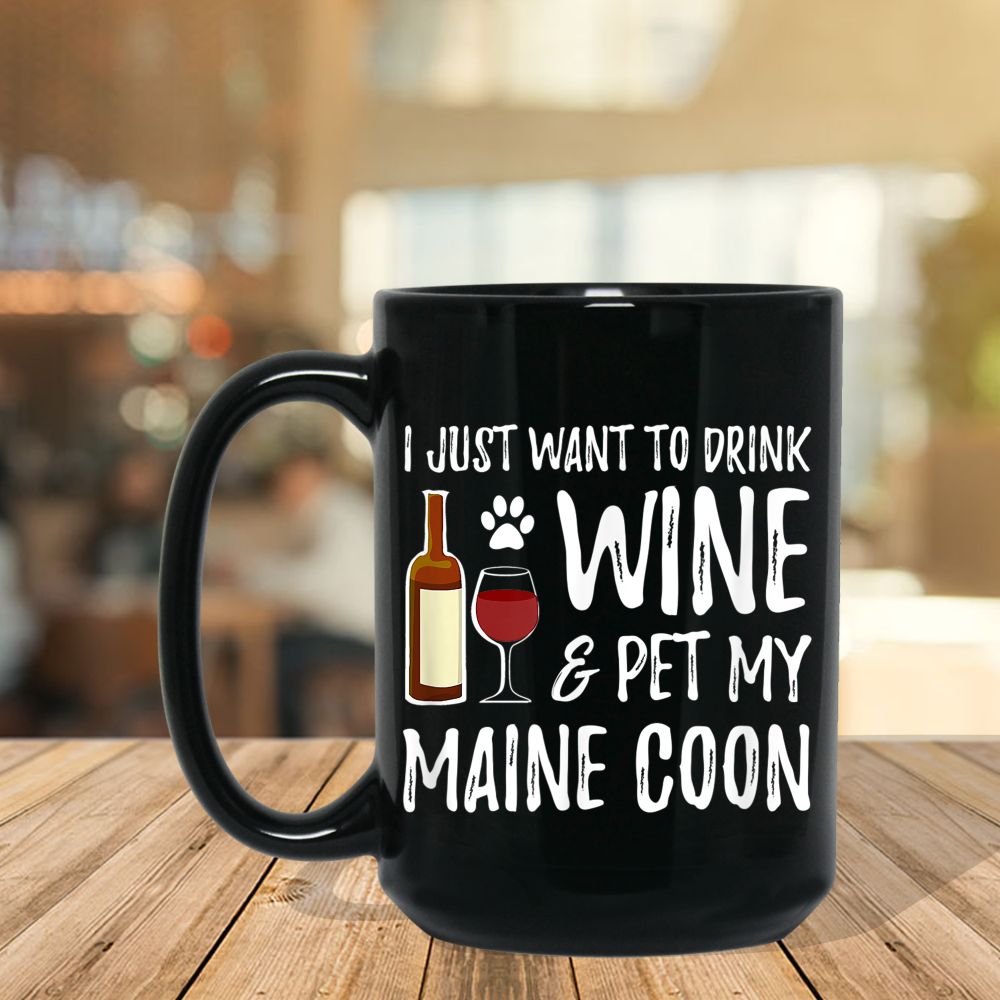 Wine and Maine Coon Funny Cat Mom or Cat Dad Idea Black Mug