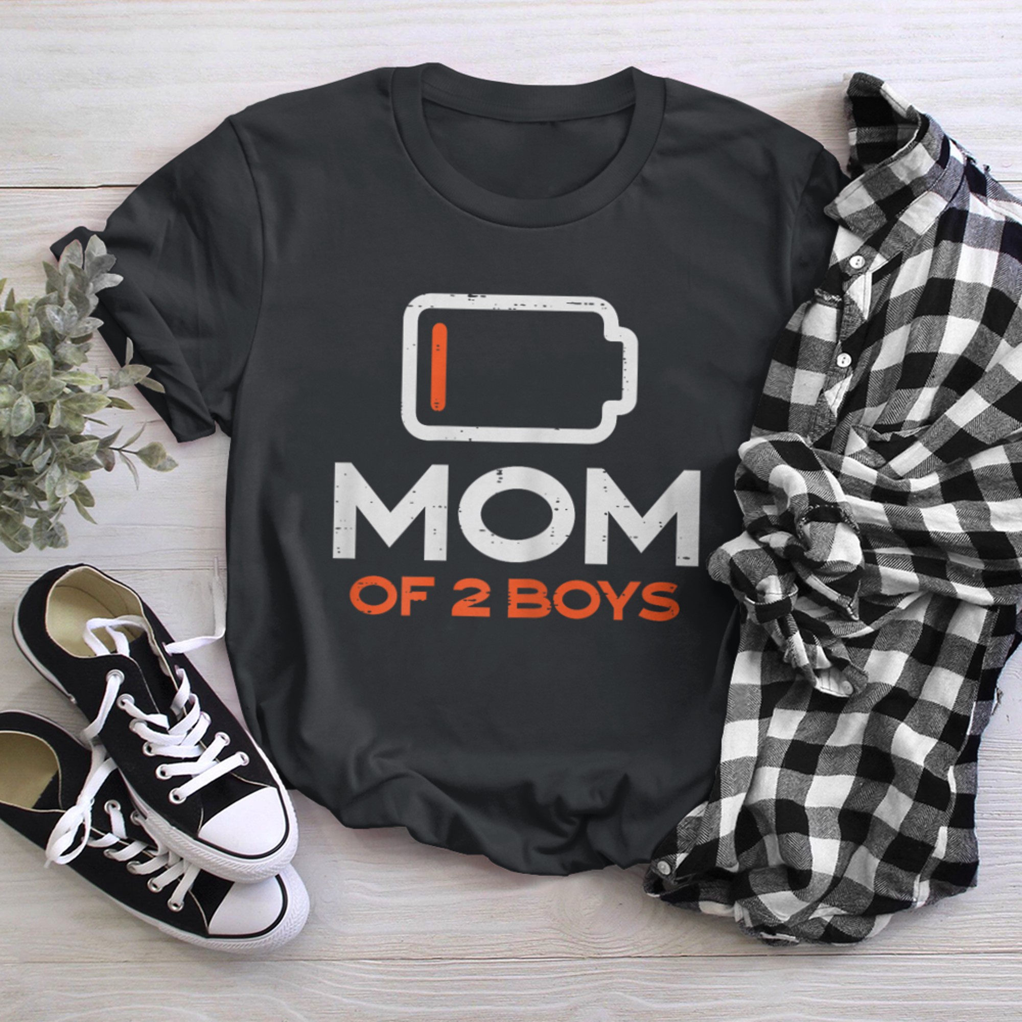 Mom Of Low Battery Funny Mothers Day Mama Mommy t-shirt black