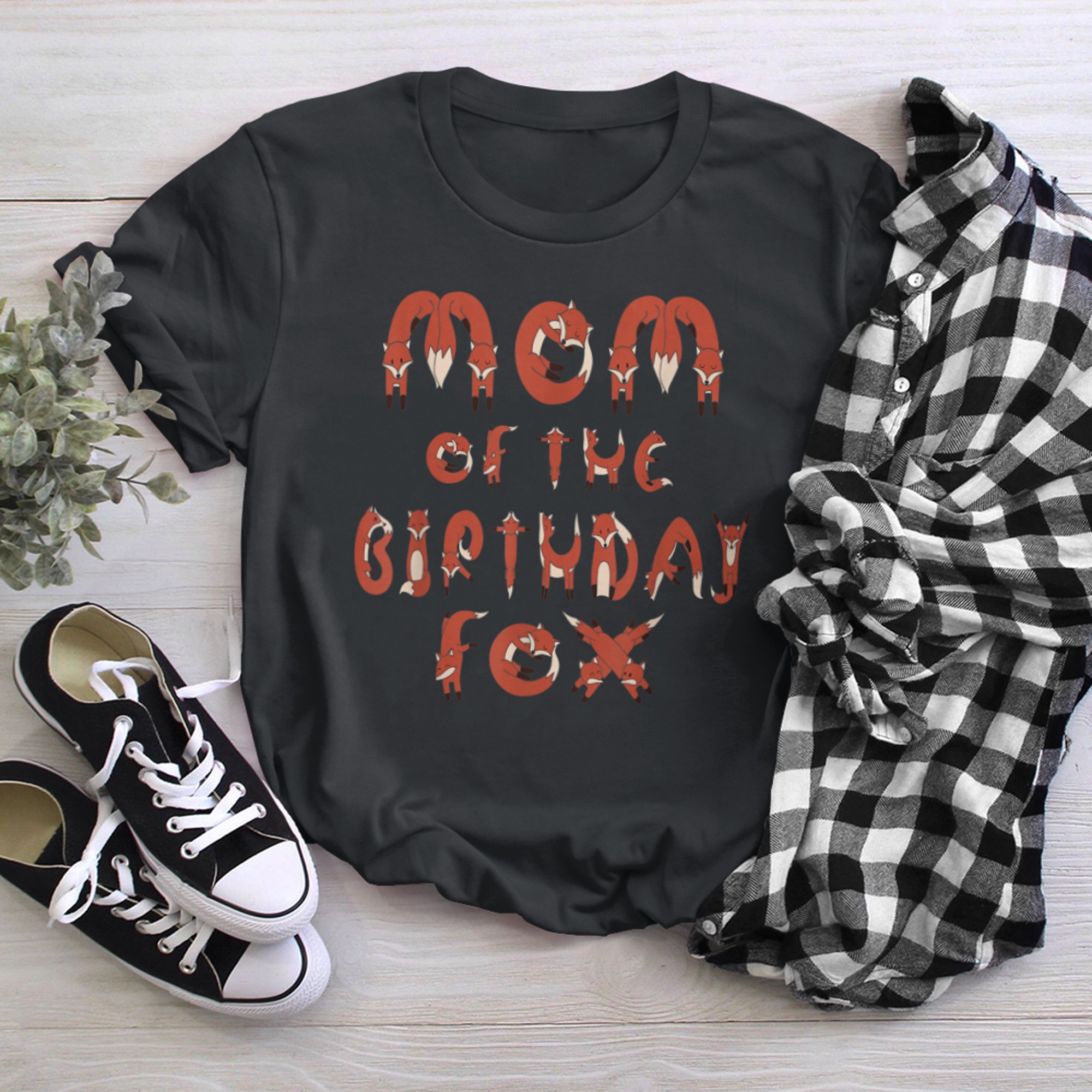 Mom Of The Birthday Fox And B-day Party t-shirt black