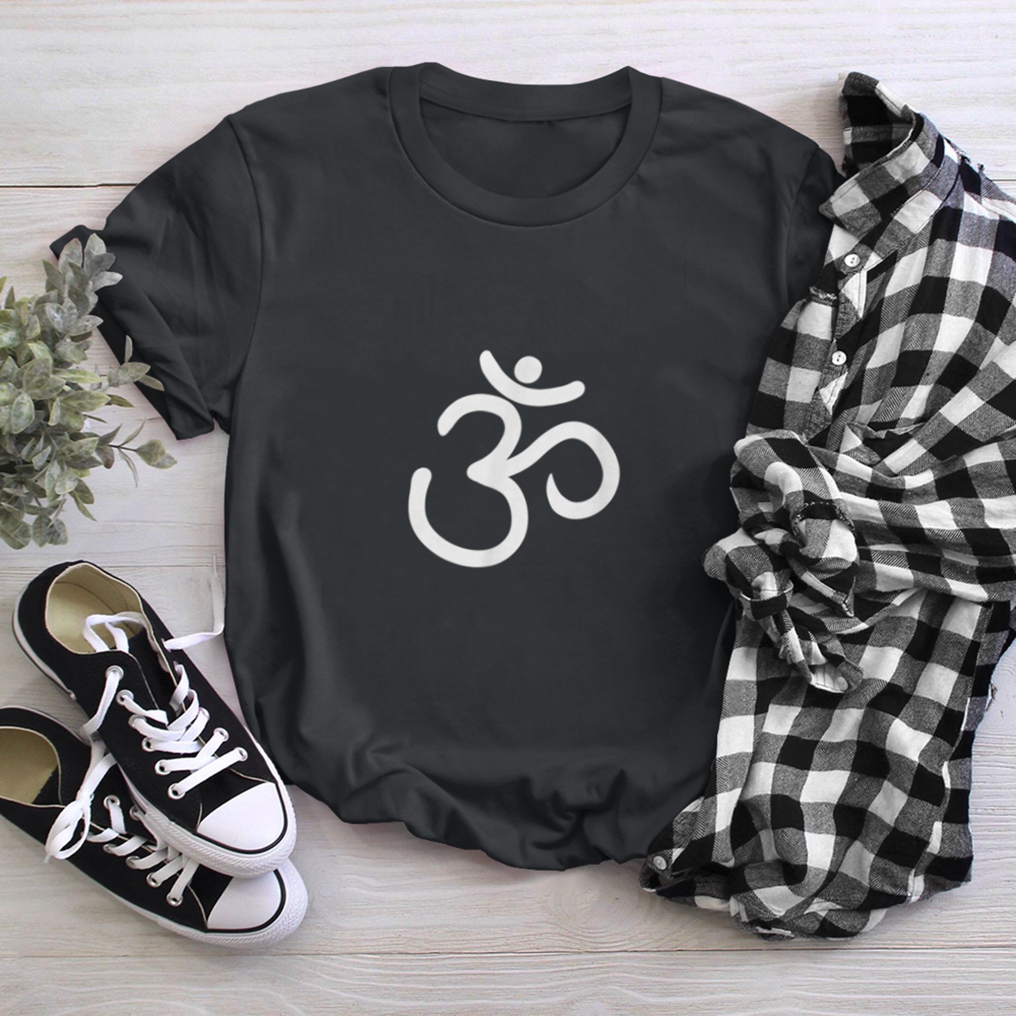 hand drawn Om Ohm Aum Symbol Spiritual Yoga T-Shirt (1) t-shirt black