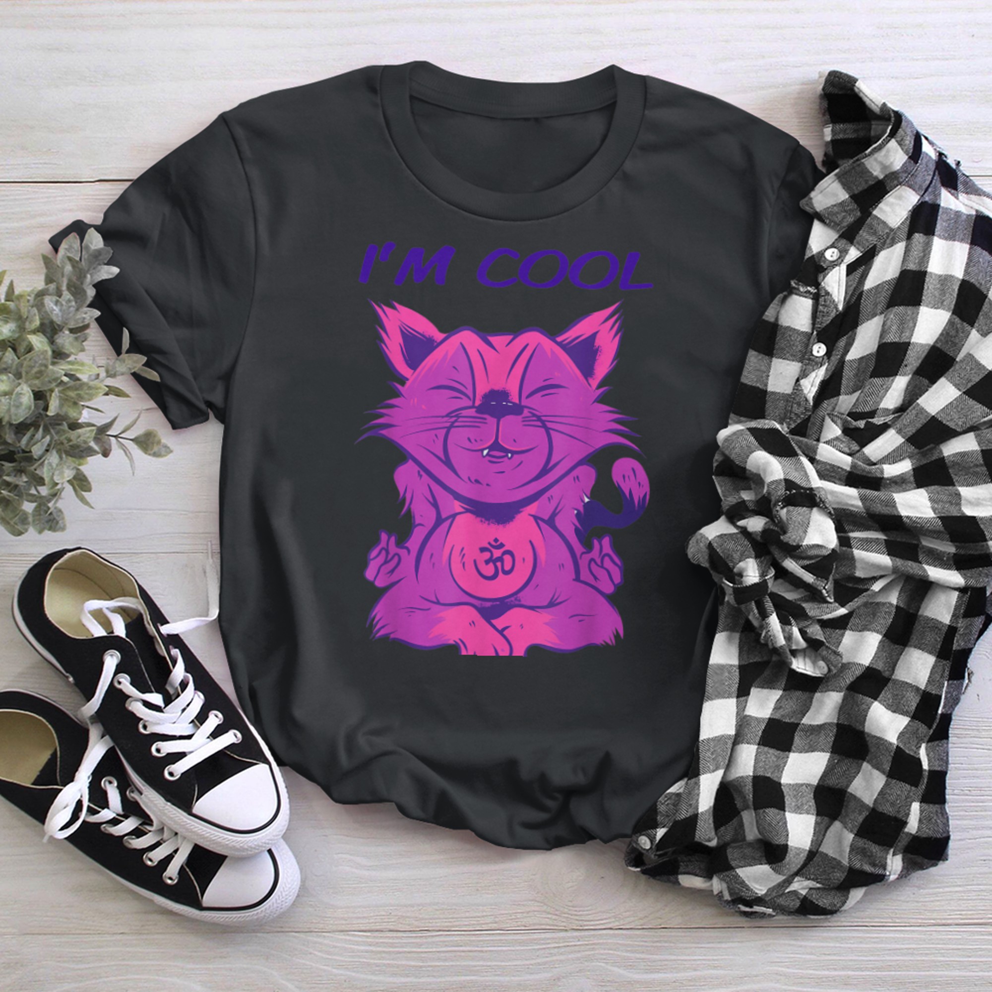 I'M Cool Lotus Seat Cat Yoga t-shirt black