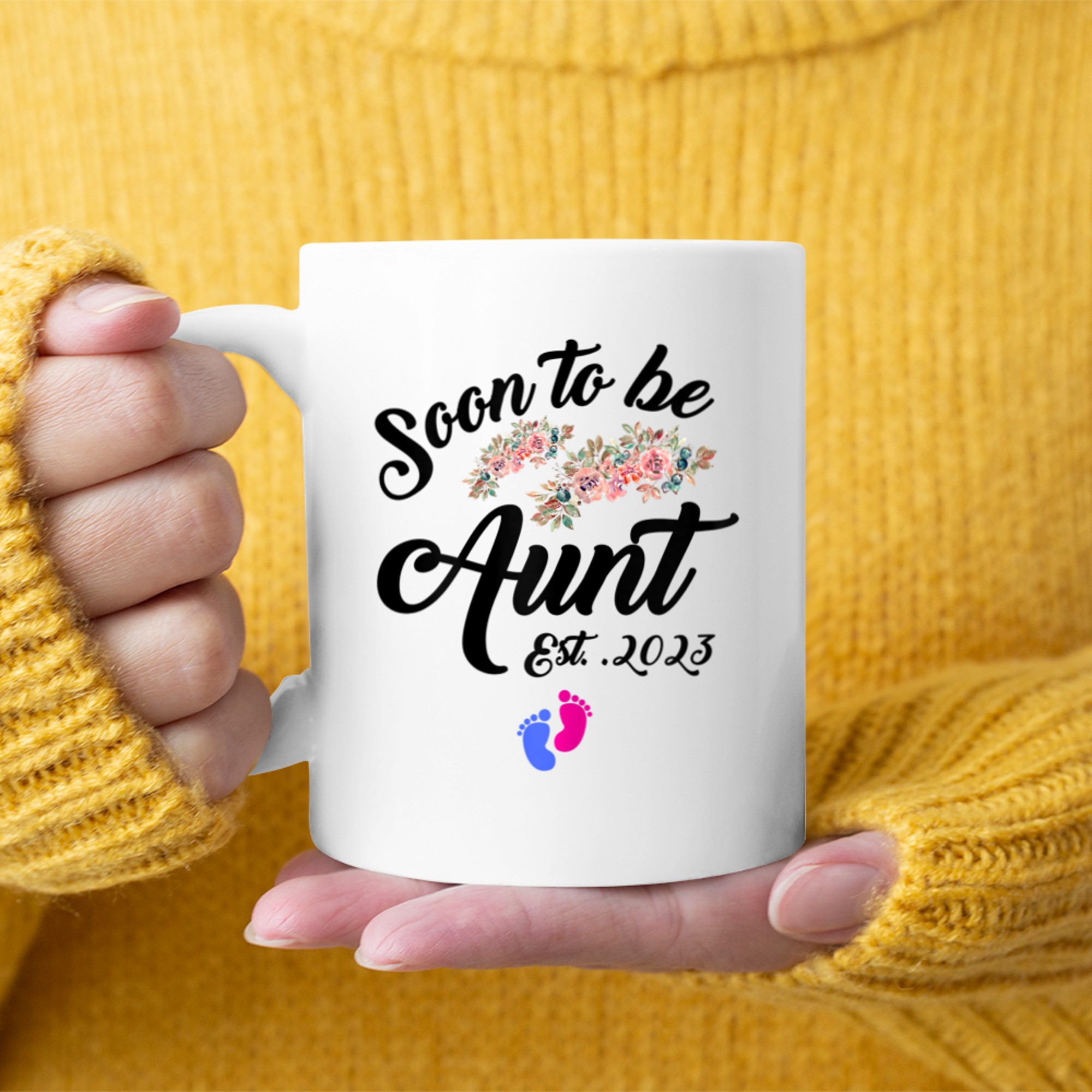 Womens Soon To Be Aunt Est Floral Aunt Pregnancy Announcement (1) mug white