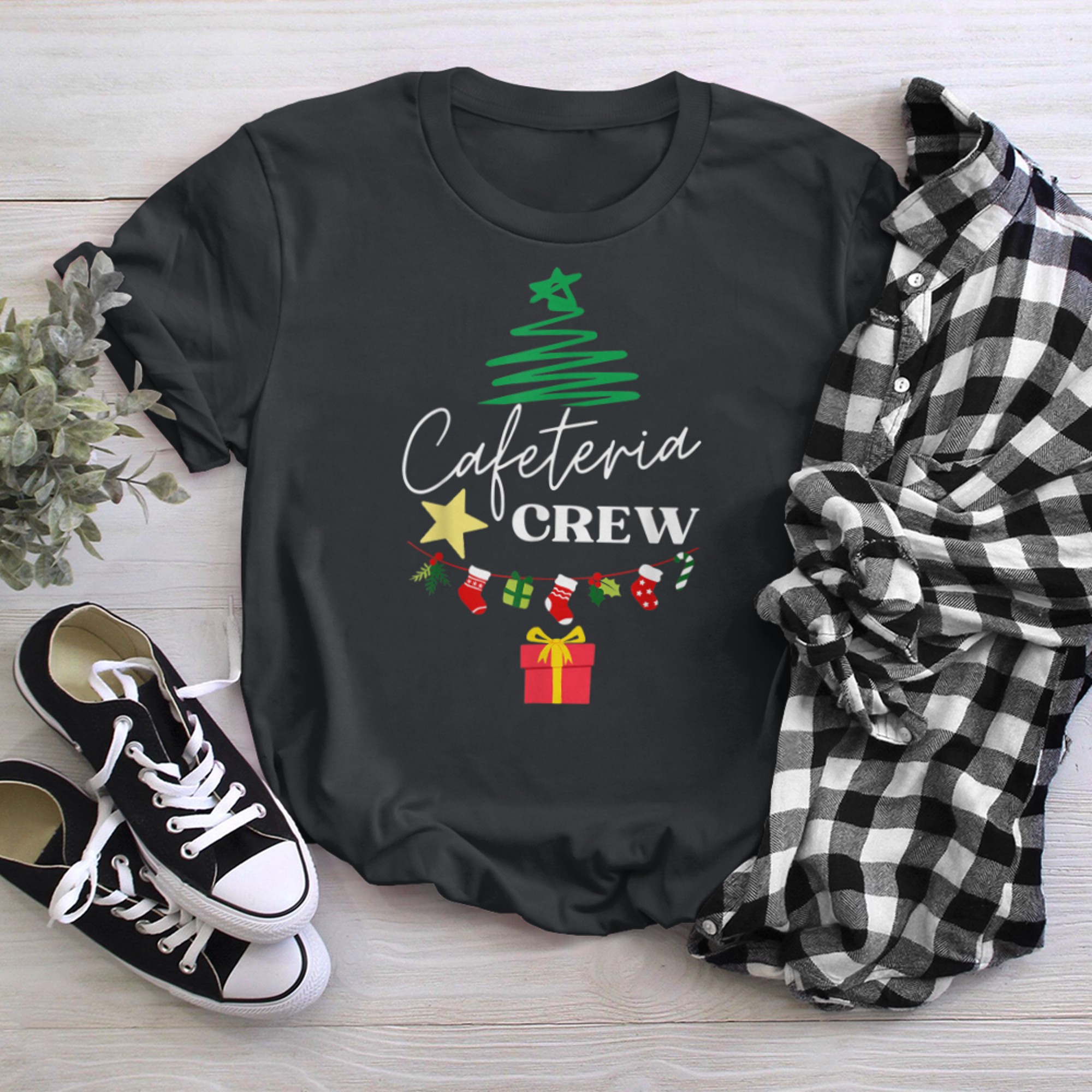 Cafeteria Lunch Lady Crew Christmas Tree Xmas t-shirt black