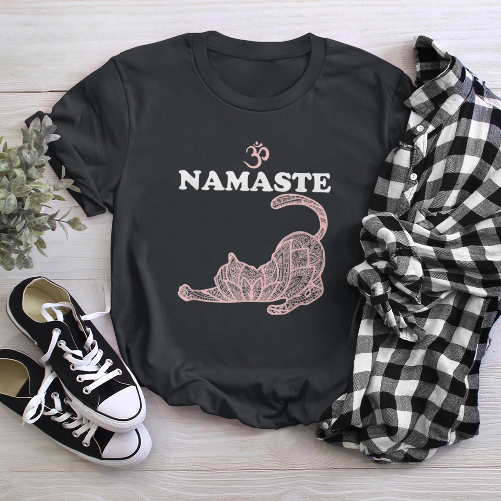 Namaste Cat Yoga Pose Om Symbol Funny Yoga Women (4) t-shirt black