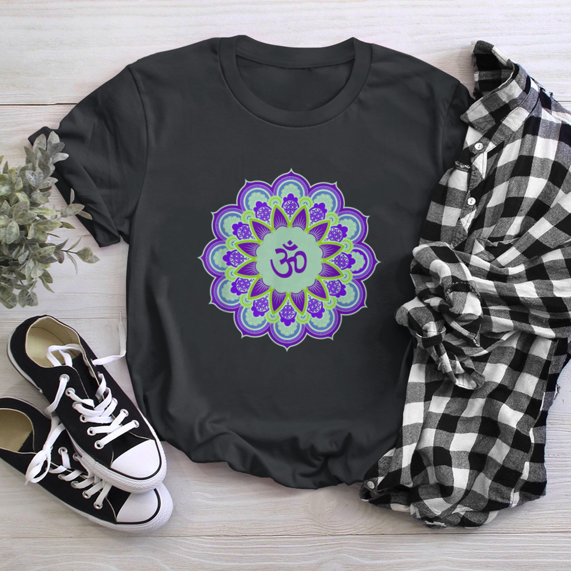 Om Ohm Aum Symbol Mandala Spiritual Yoga (1) t-shirt black