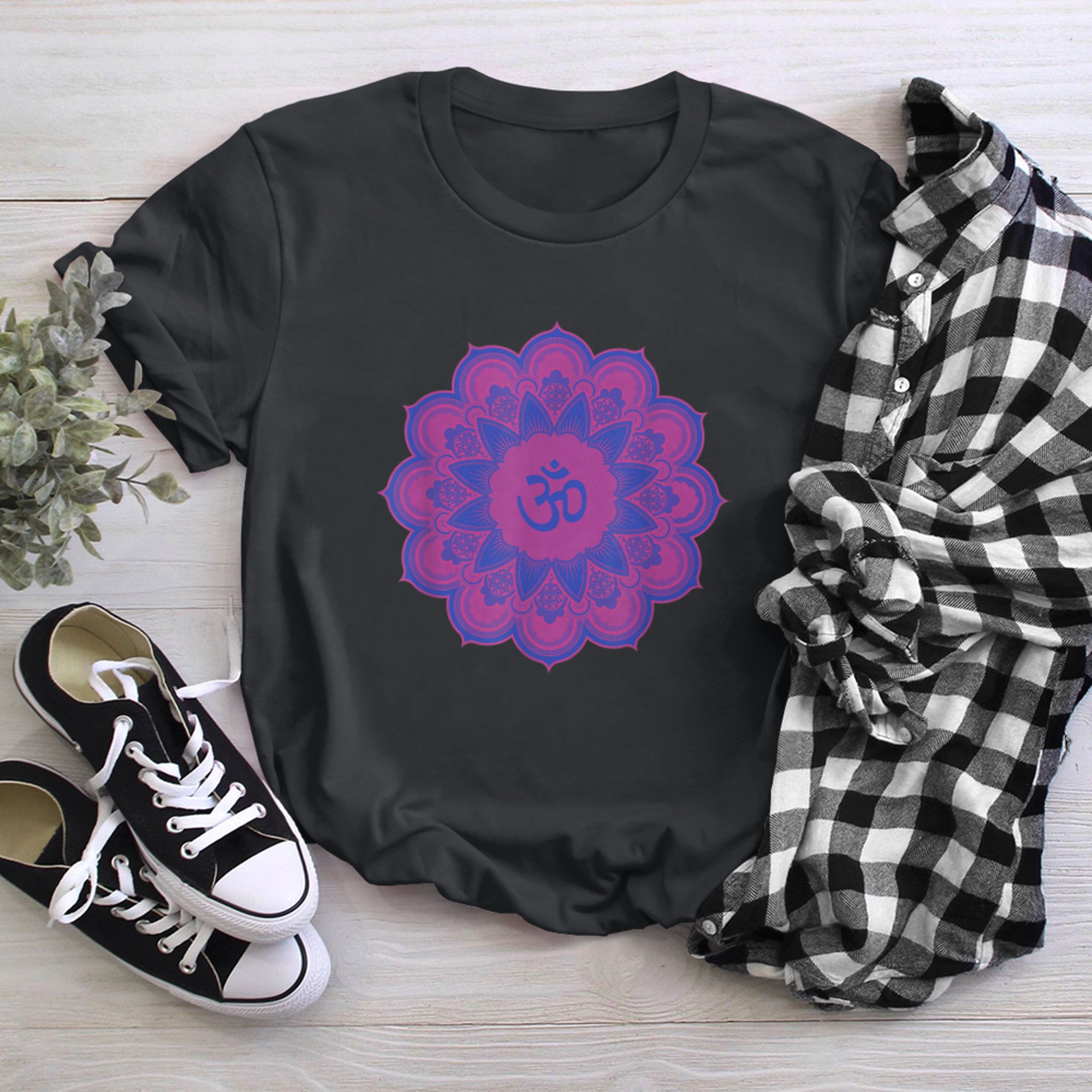 Om Ohm Aum Symbol Mandala Spiritual Yoga (10) t-shirt black