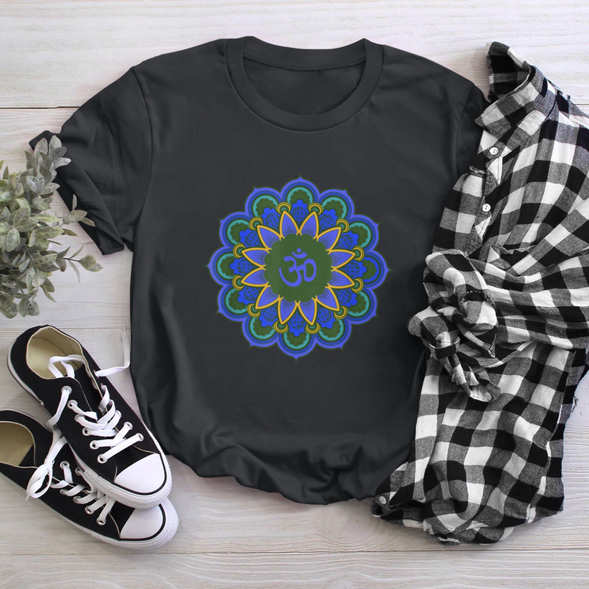 Om Ohm Aum Symbol Mandala Spiritual Yoga (12) t-shirt black