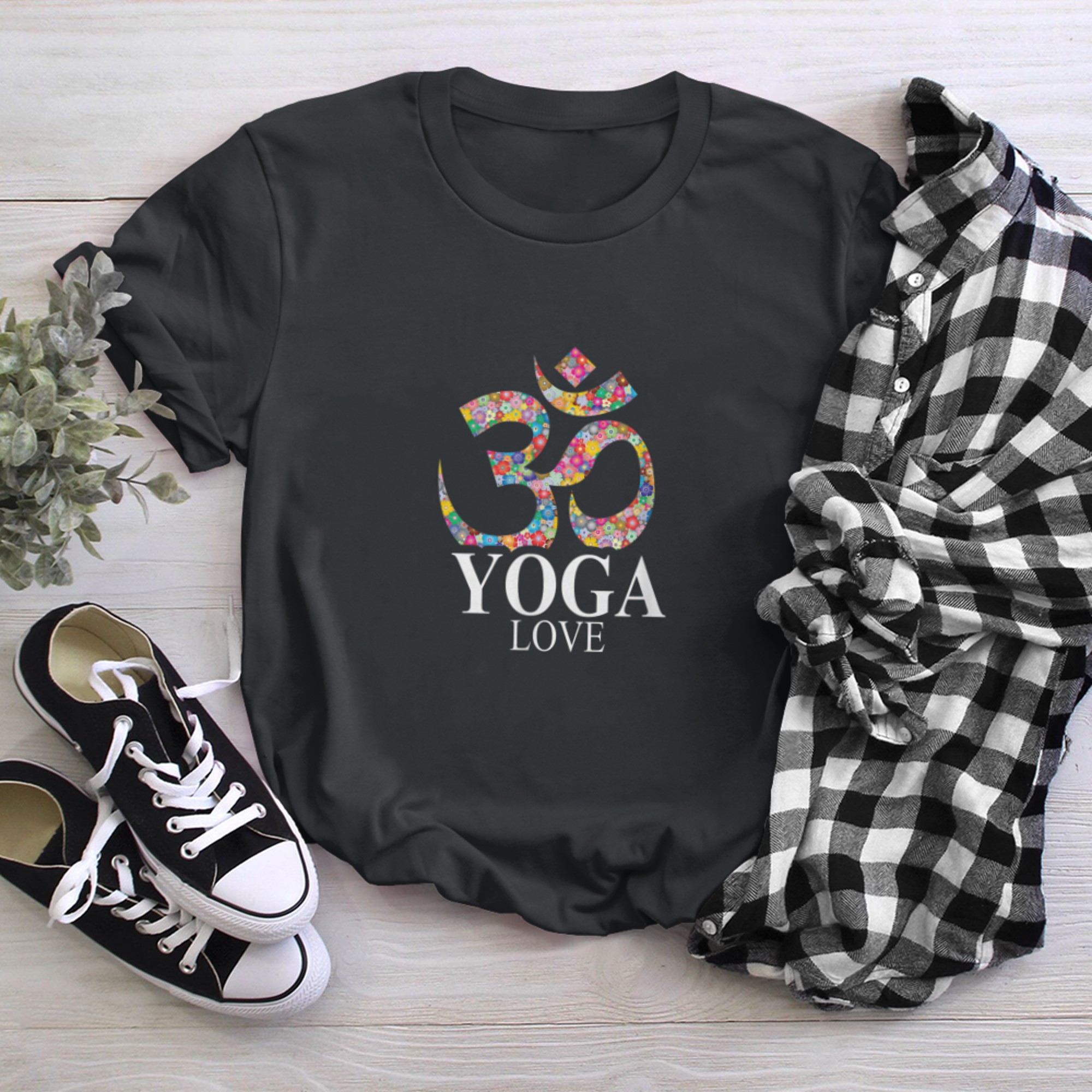 Om Ohm Aum Symbol Spiritual Yoga Love t-shirt black