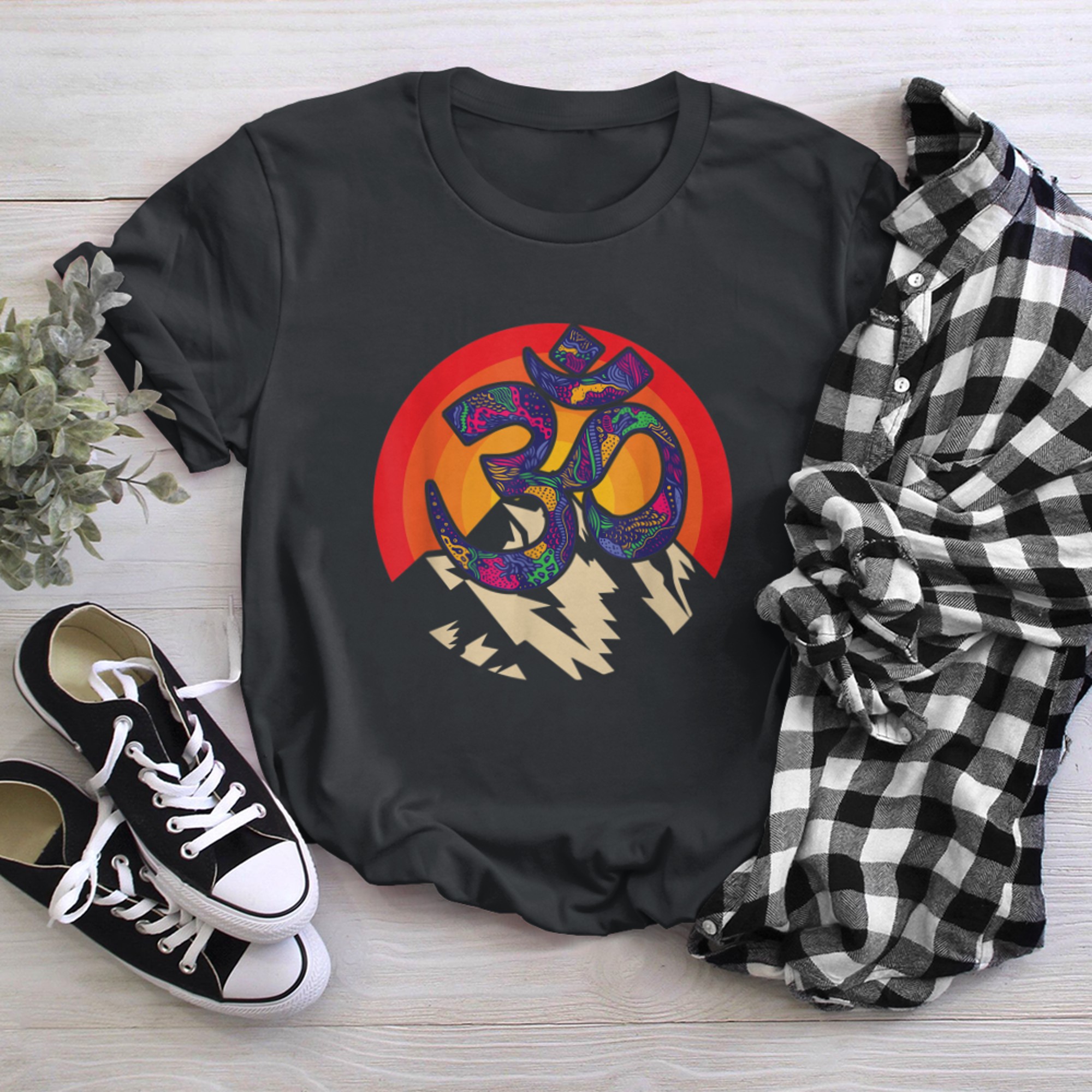 Om Ohm Symbol Retro Mandala Floral Style Meditation Yoga t-shirt black