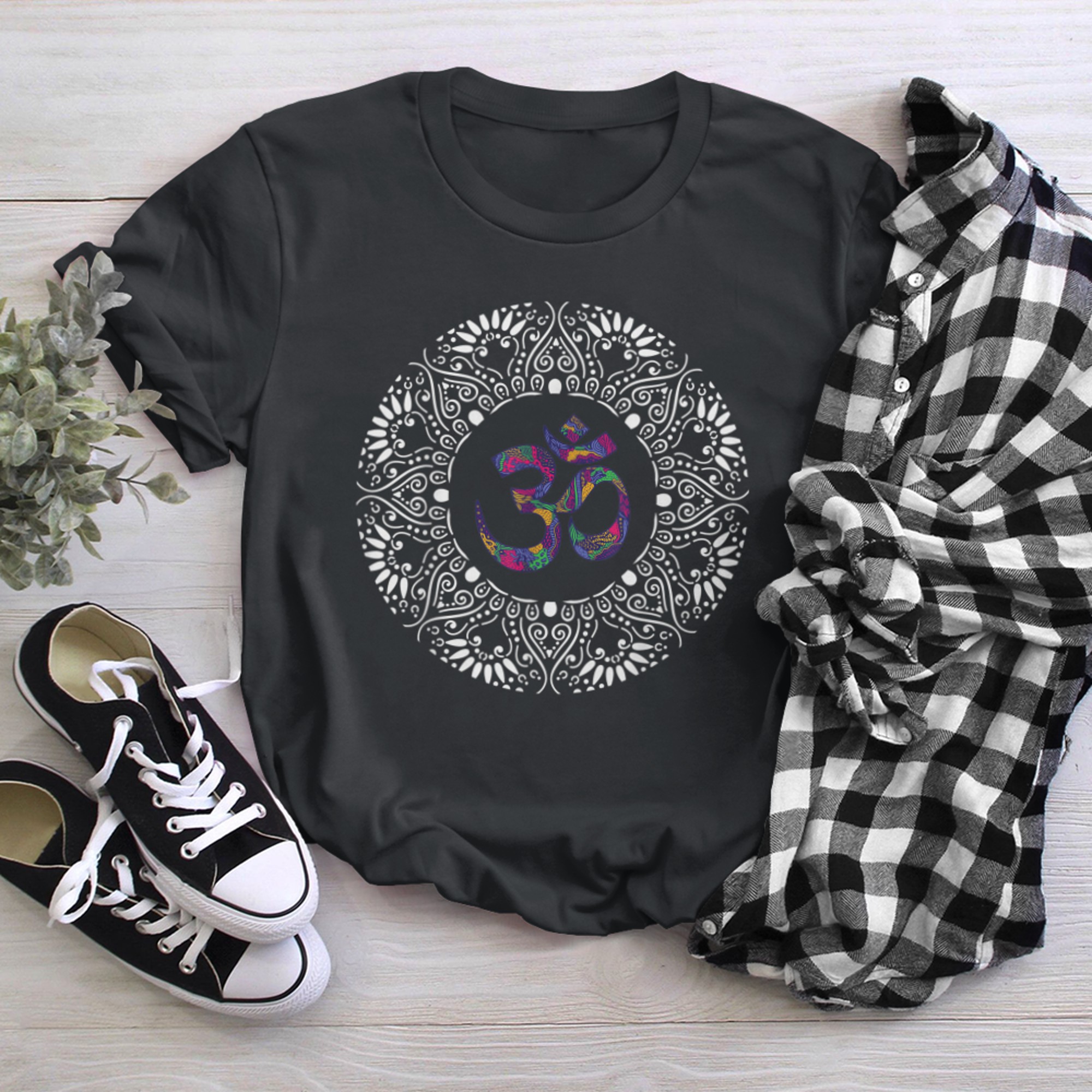 Om Symbol Aum Ohm Hindu Mandala Yoga Meditation Namaste (6) t-shirt black