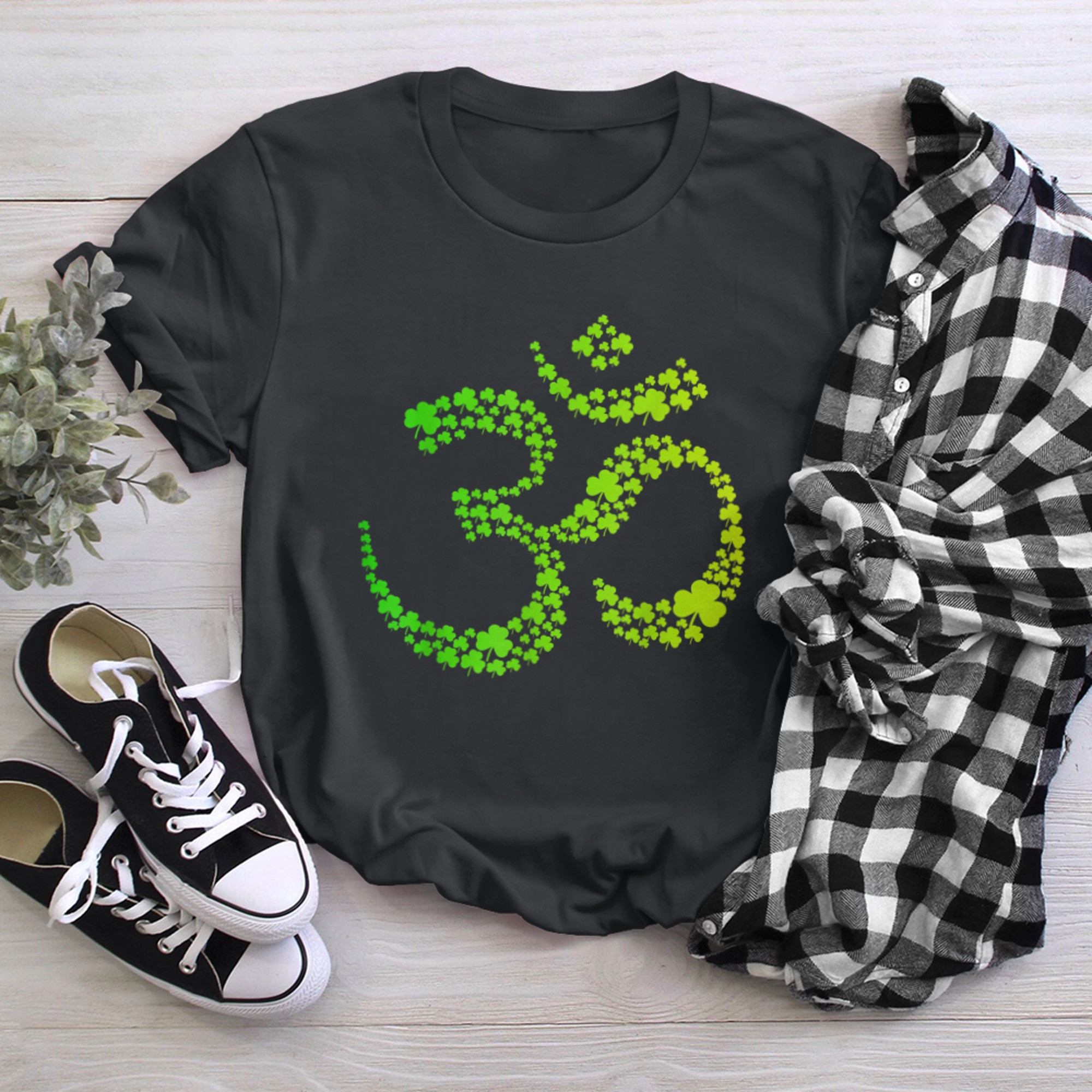 Om Symbol T-Shirt for Meditation and Yoga (1) t-shirt black