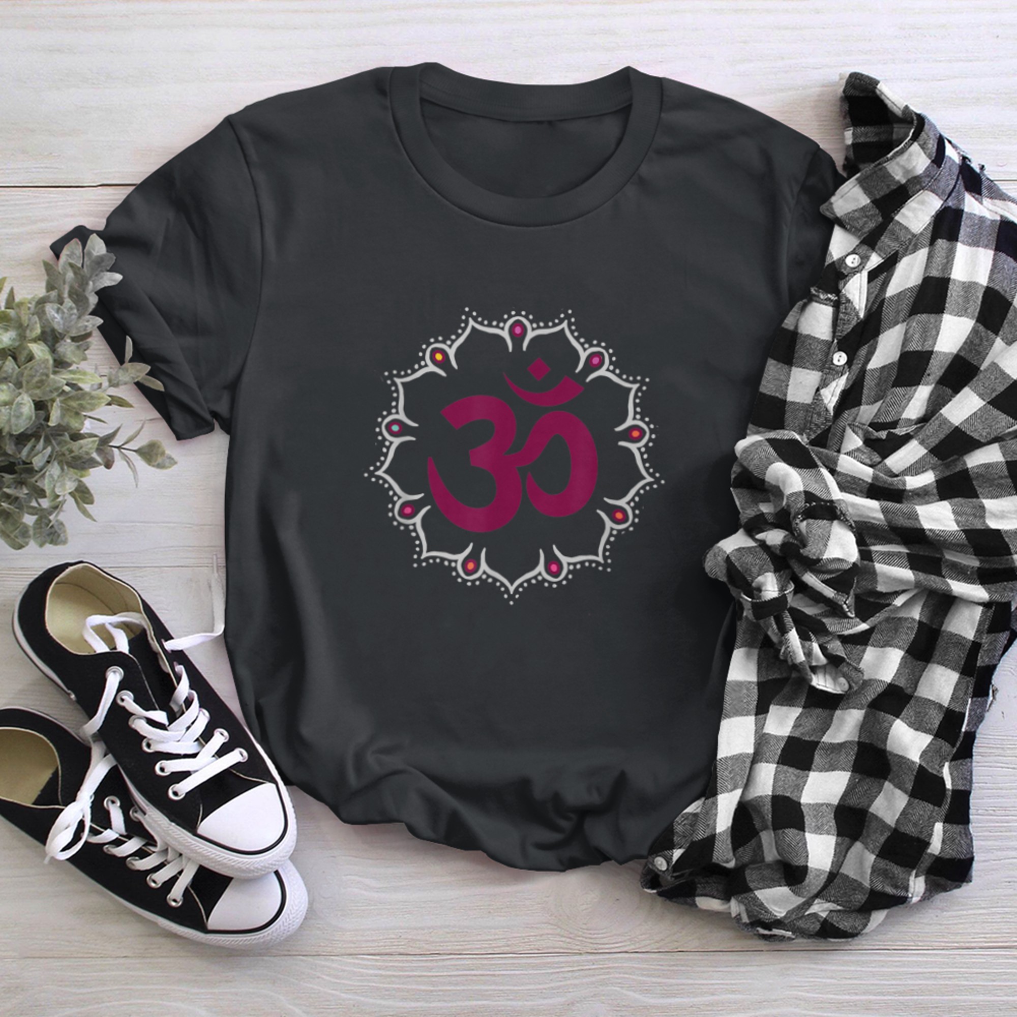 Om symbol yoga lover t-shirt black