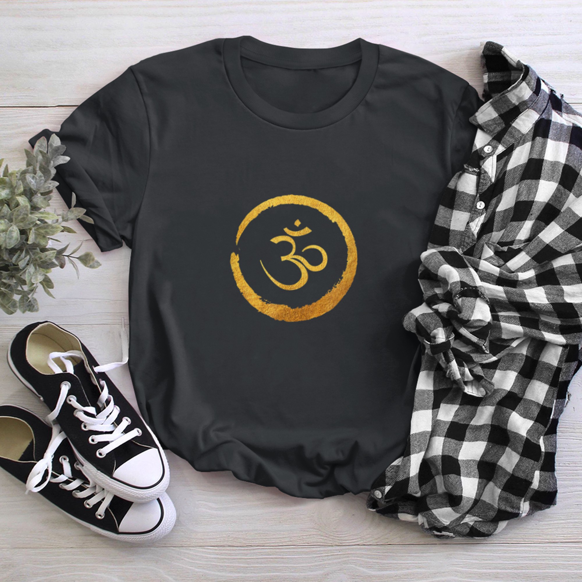 OM Zen Buddha Energy Symbol, Yoga Meditation Golden t-shirt black