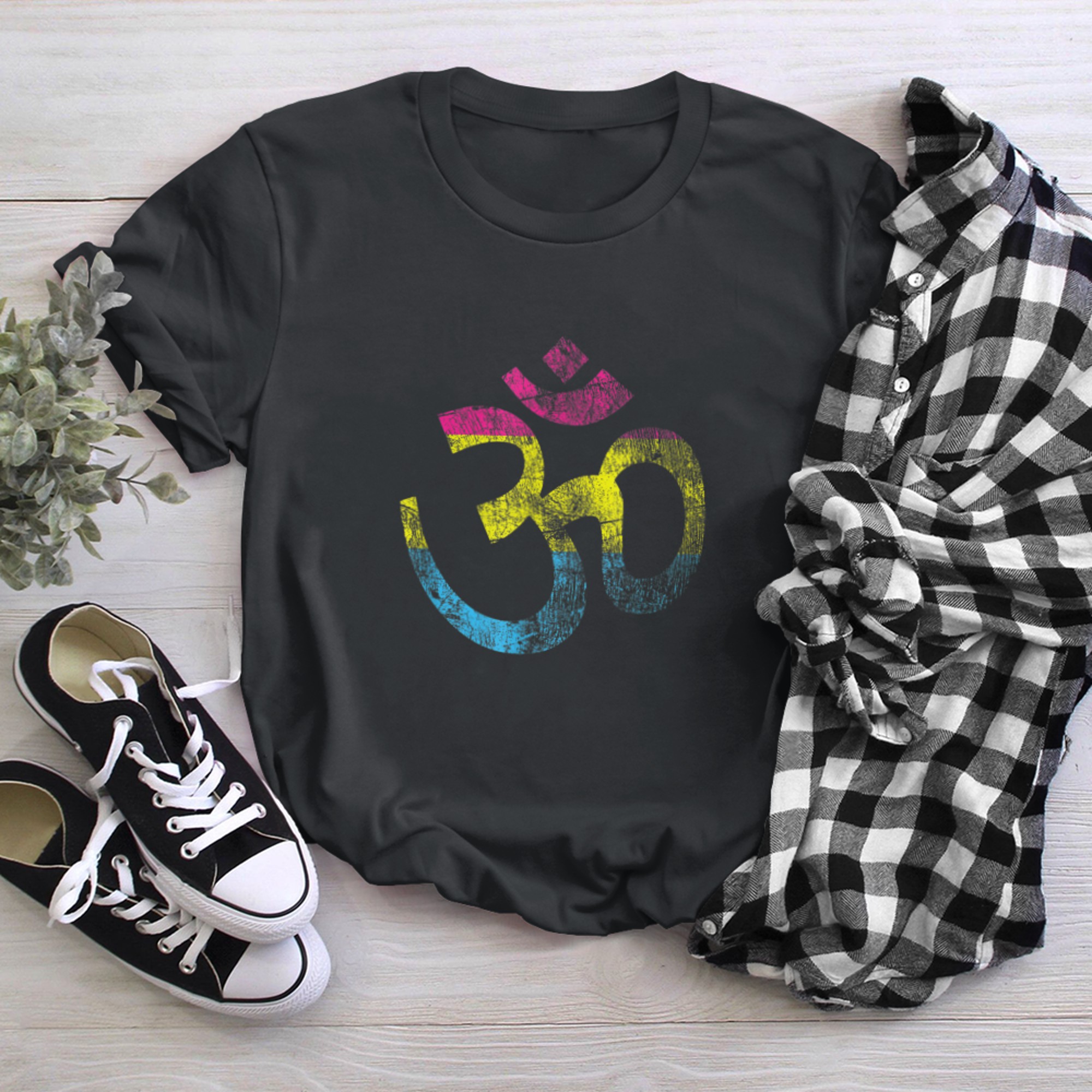 Pansexual Om flag Yoga LGBT pride Pan Yoga Aum Ohm symbol t-shirt black