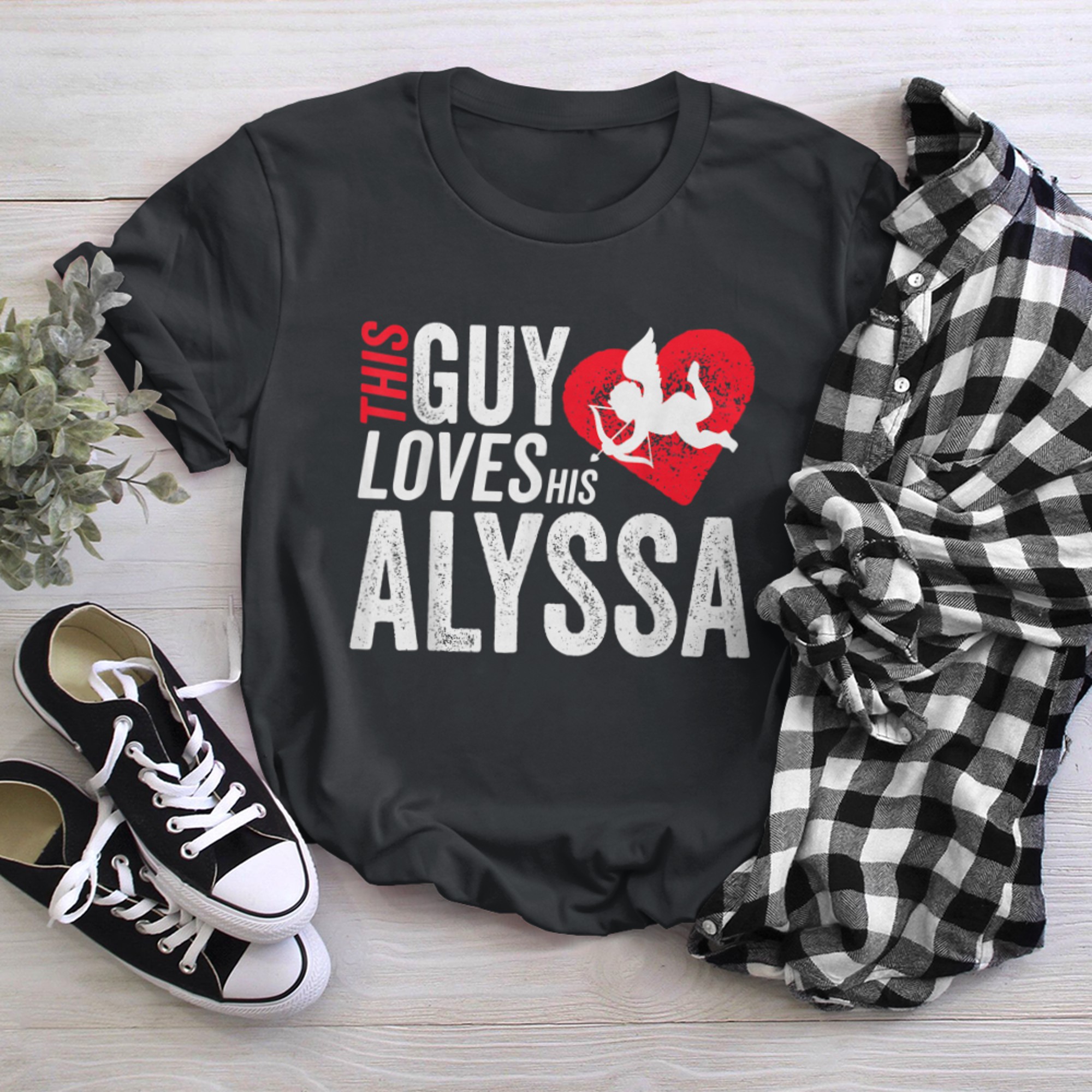 This Guy Loves His ALYSSA Valentine Anniversary Cupid Heart (1) t-shirt black