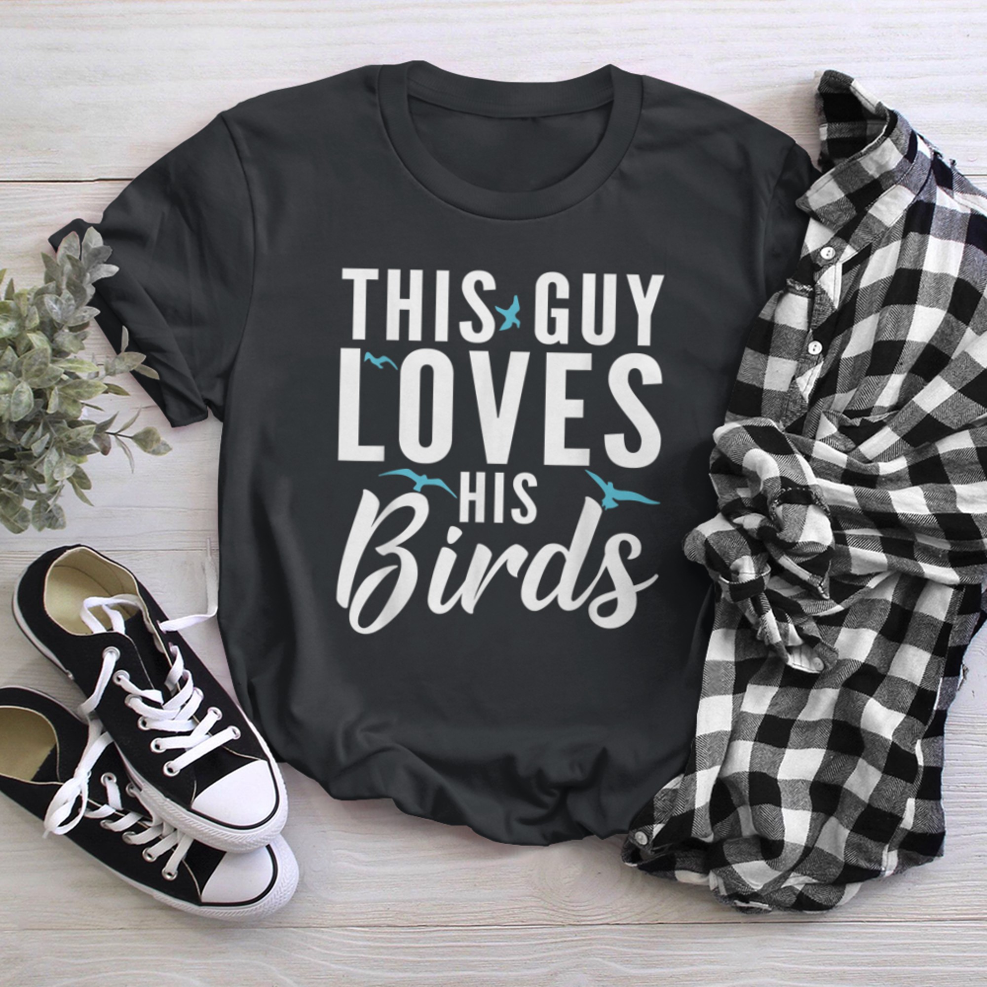 This Guy Loves his Birds Lover t-shirt black