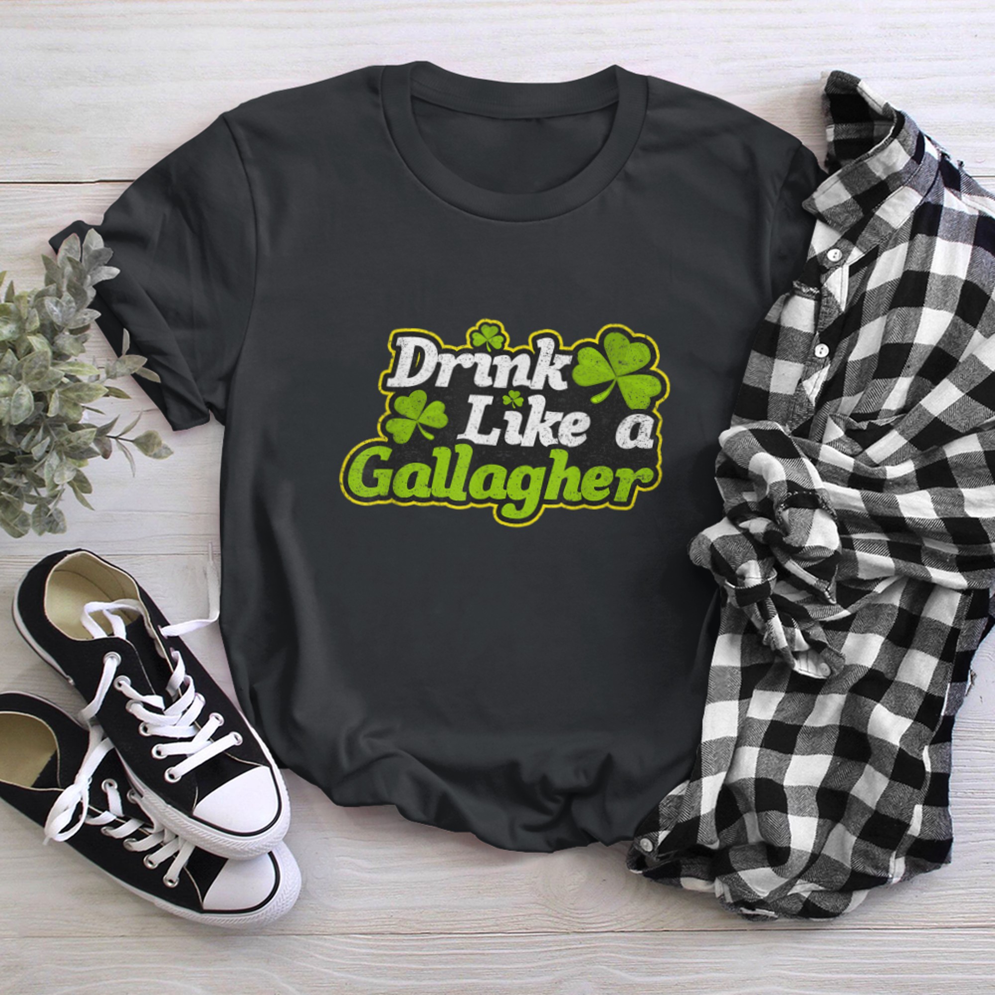 Drink Like A Gallagher T-Shirt Green St. Patty's Irish Shirt t-shirt black