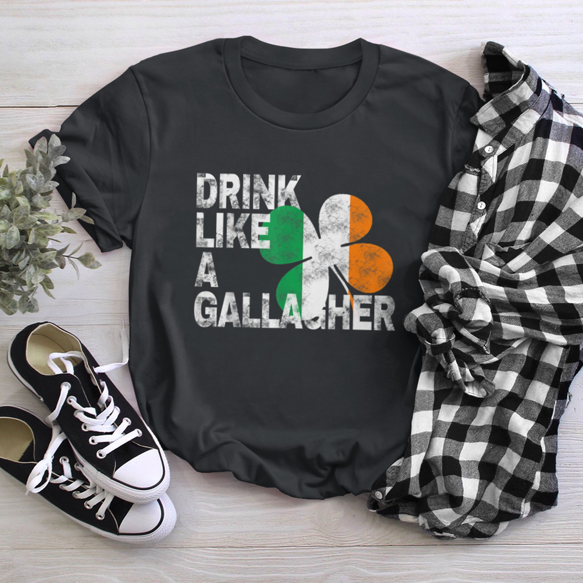 Drink Like A Gallagher TShirt t-shirt black