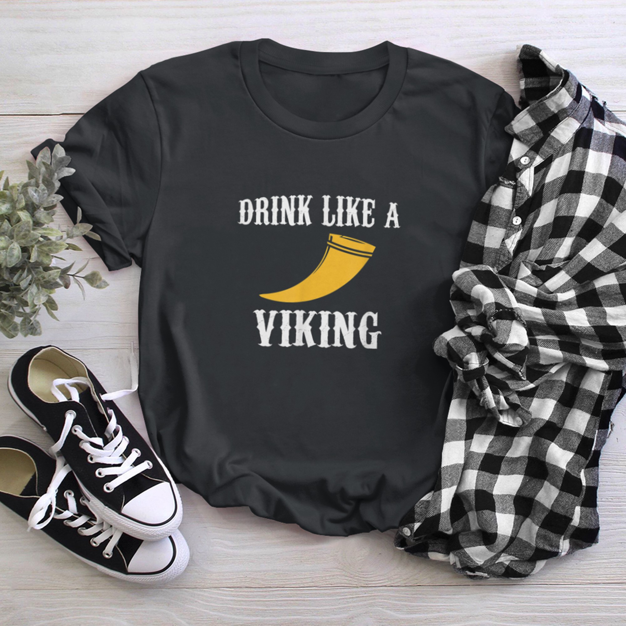 Drink Like A Viking Mead Honey Wine Drinking Horn t-shirt black