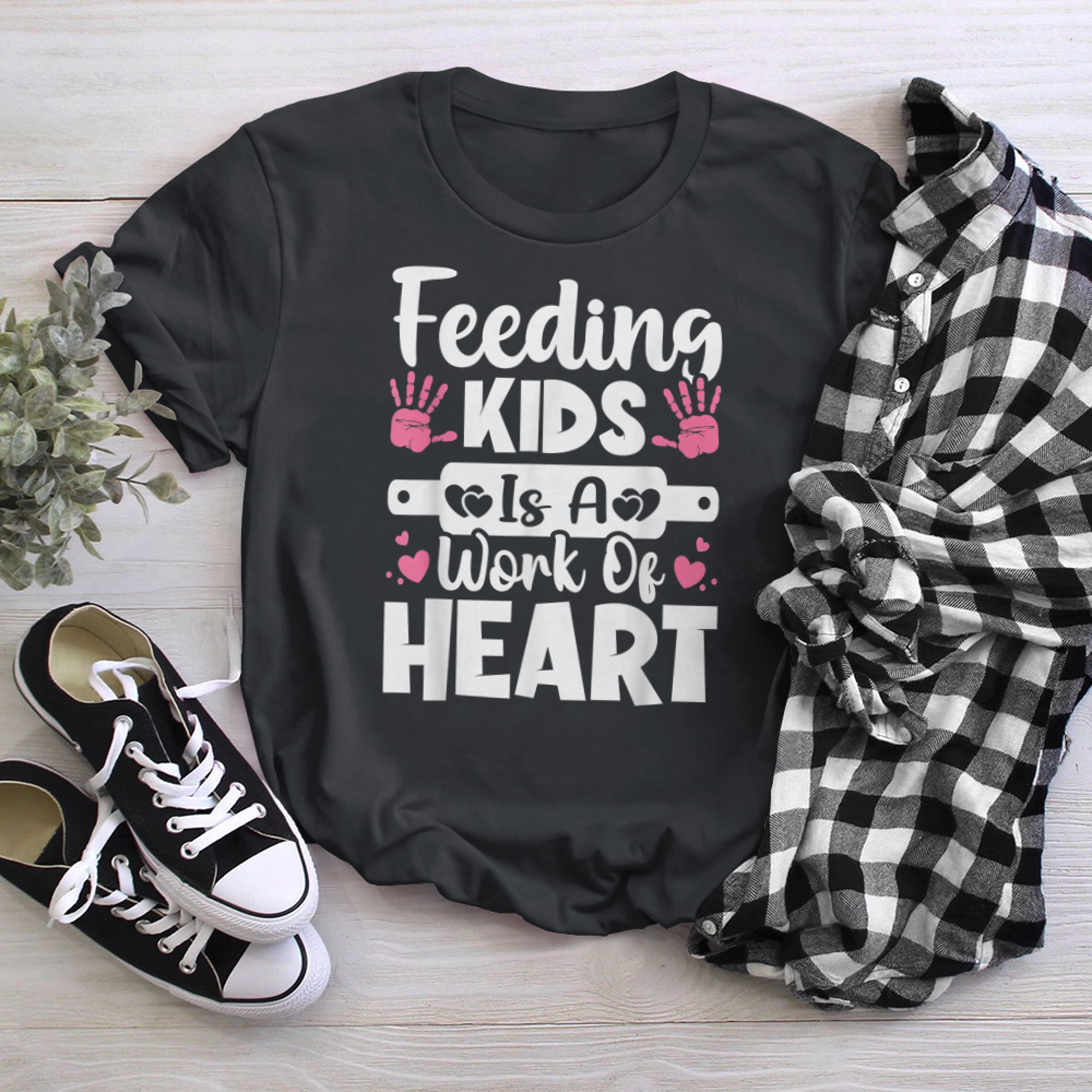 Feeding Kids is a Work of Heart Cafeteria School Lunch Lady (11) t-shirt black