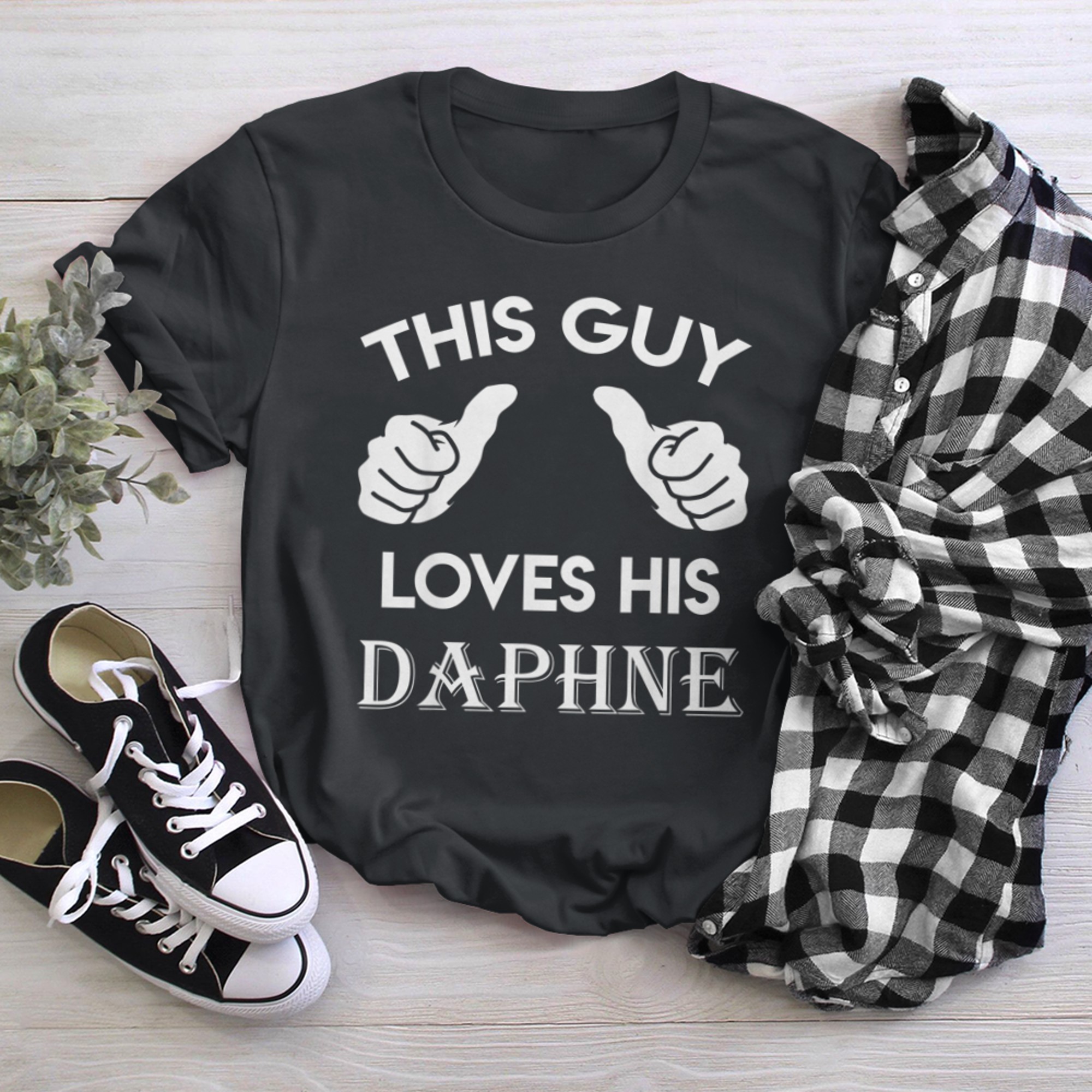 This guy loves his DAPHNE valentine heart belongs 3 t-shirt black