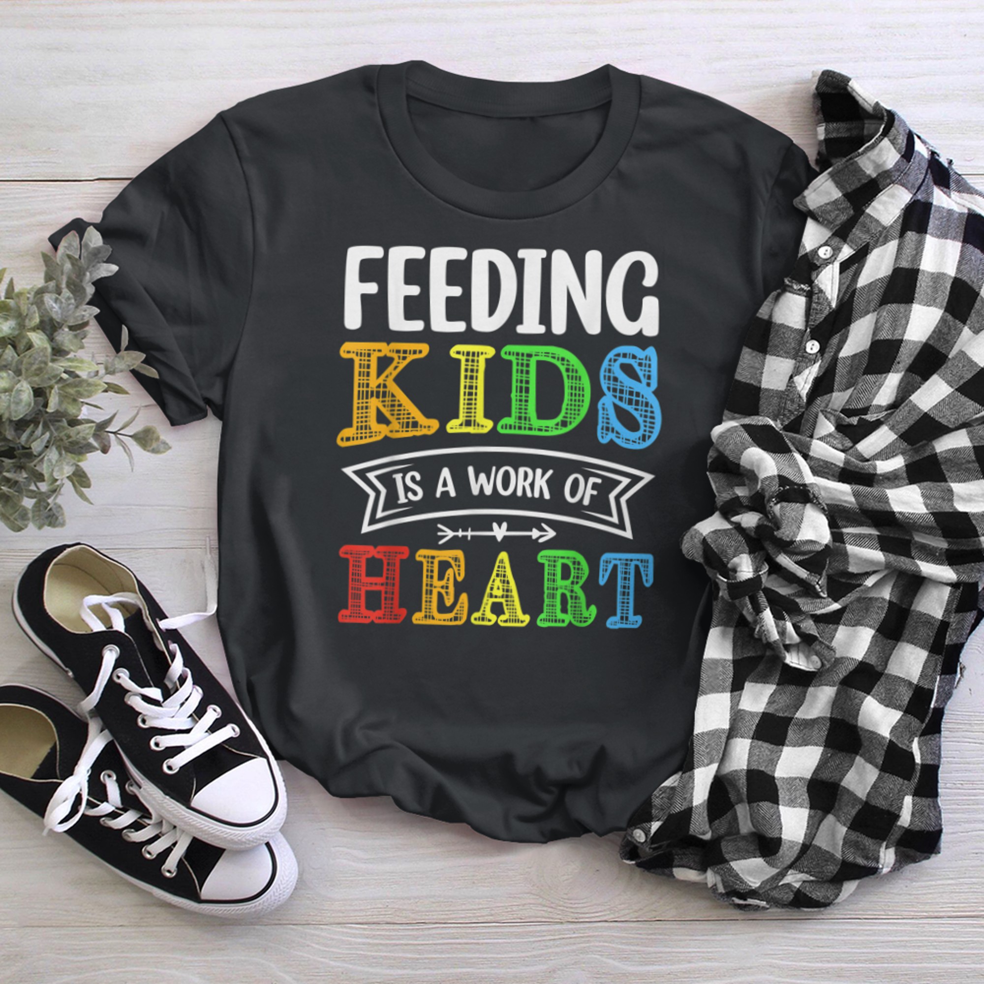 Feeding Kids is a Work of Heart Cafeteria School Lunch Lady (18) t-shirt black