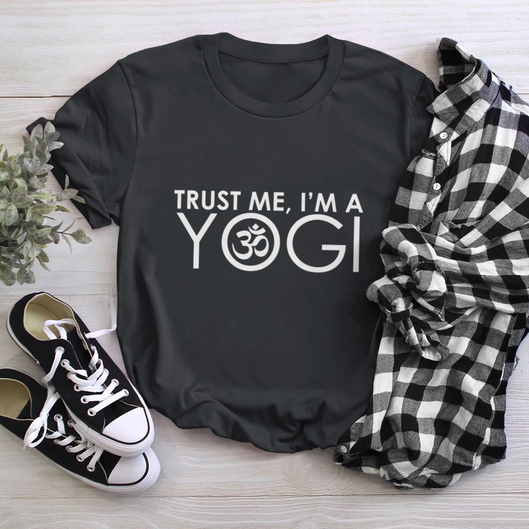 Trust Me I'm A Yogi Om Symbol Funny Yoga Quote t-shirt black