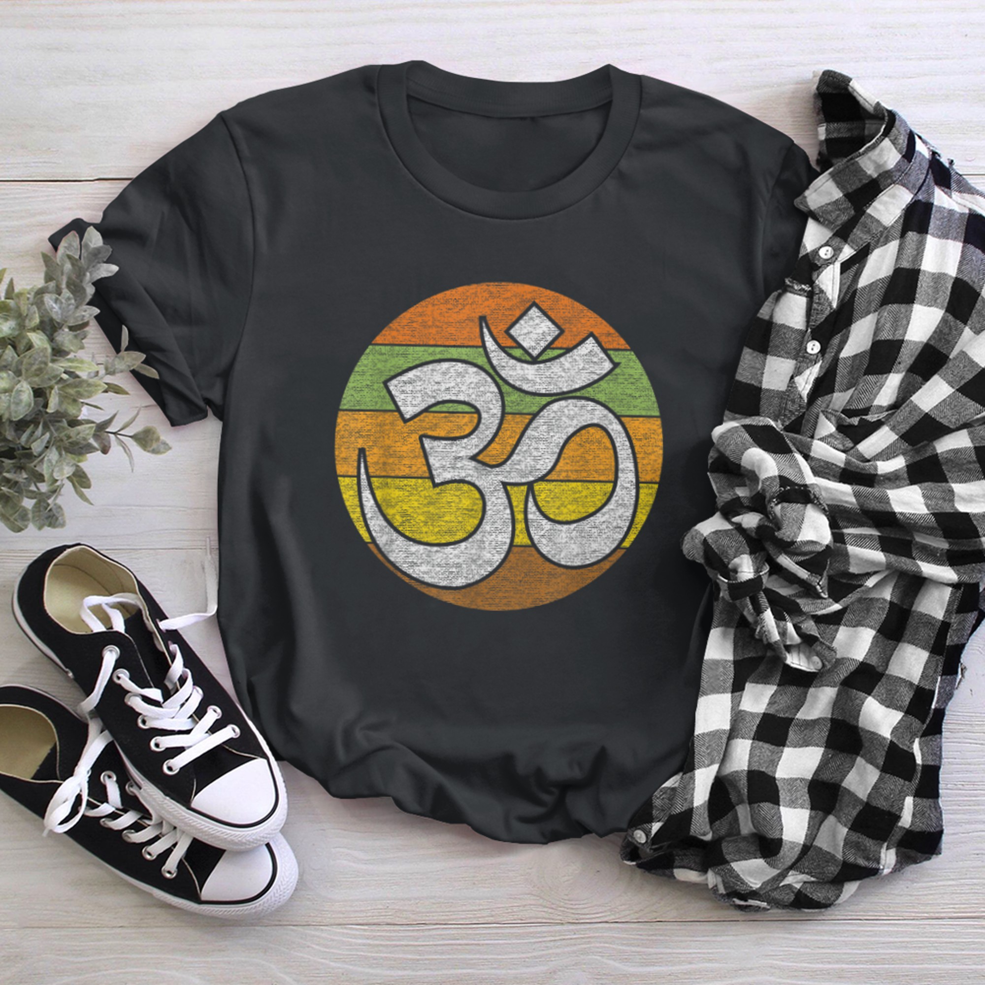 Vintage Om Ohm Yoga Lover Symbol Meditation Graphic Yoga t-shirt black