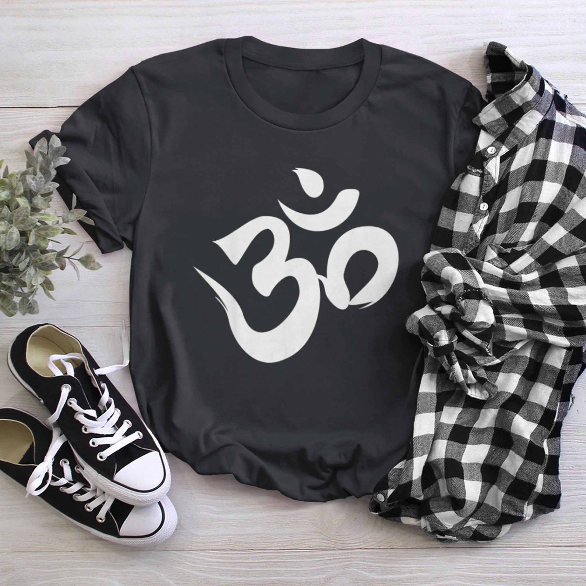 Yoga Meditation Spiritual Om Symbol Hinduism Buddhism t-shirt black