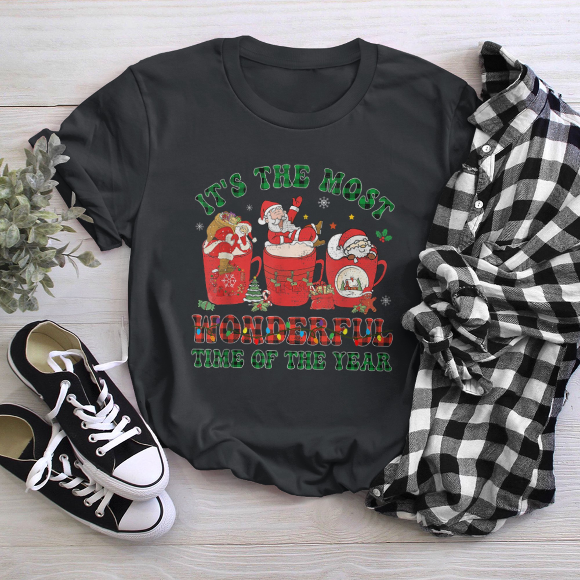 Christmas Coffee It's The Most Wonderful Time Of The Year (8) t-shirt black