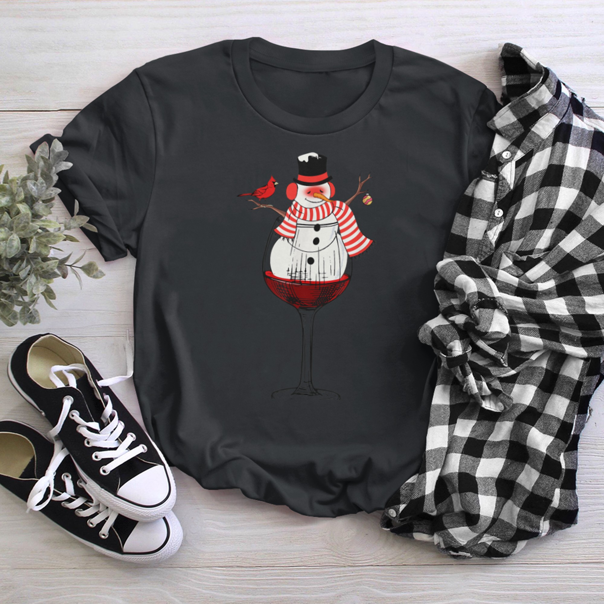 Funny Wine Lover Christmas Snowman In A Wine Glass Xmas t-shirt black