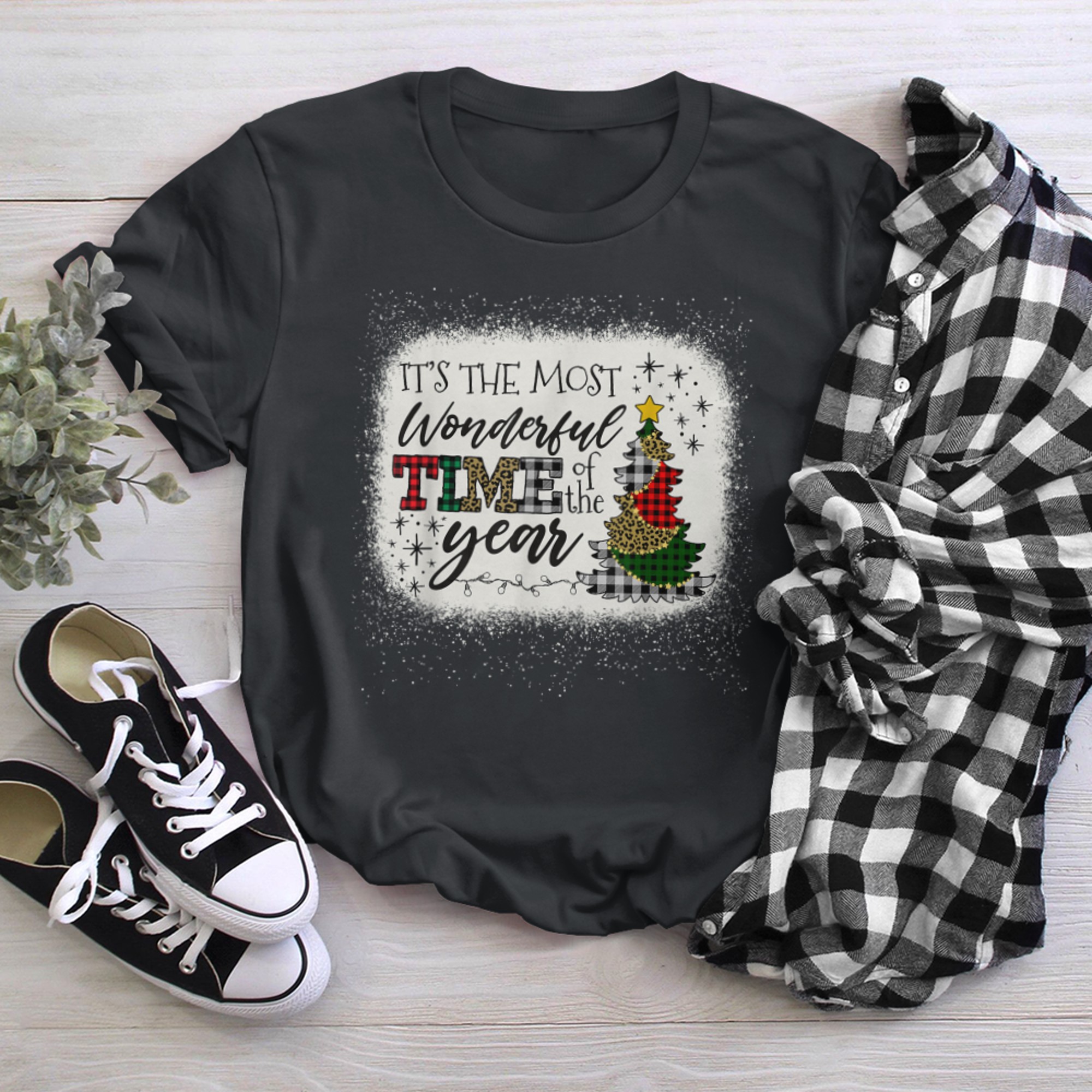 It's The Most Wonderful Time Of The Year Christmas Blea.ched t-shirt black