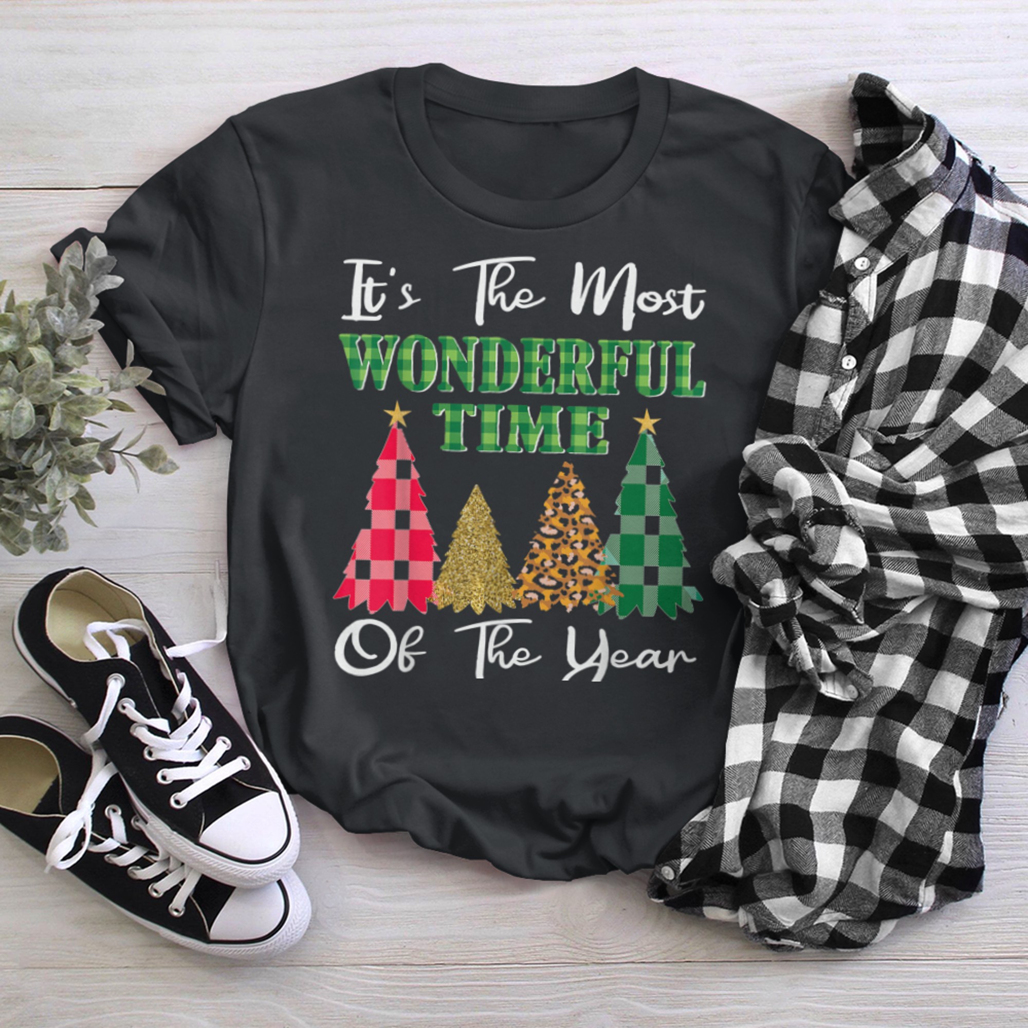 It's The Most Wonderful Time Of The Year Christmas Tree (1) t-shirt black