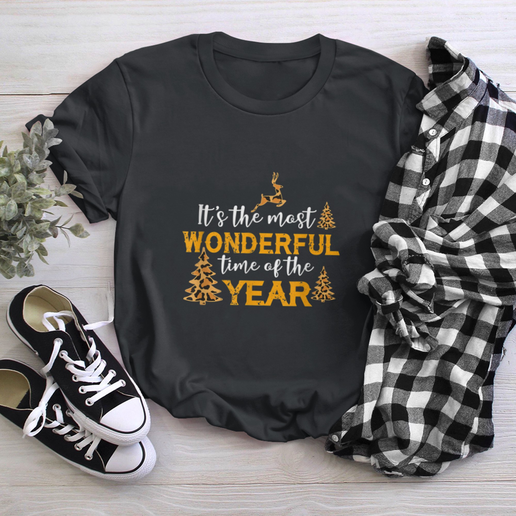 It's The Most Wonderful Time Of The Year Christmas Tree Deer t-shirt black