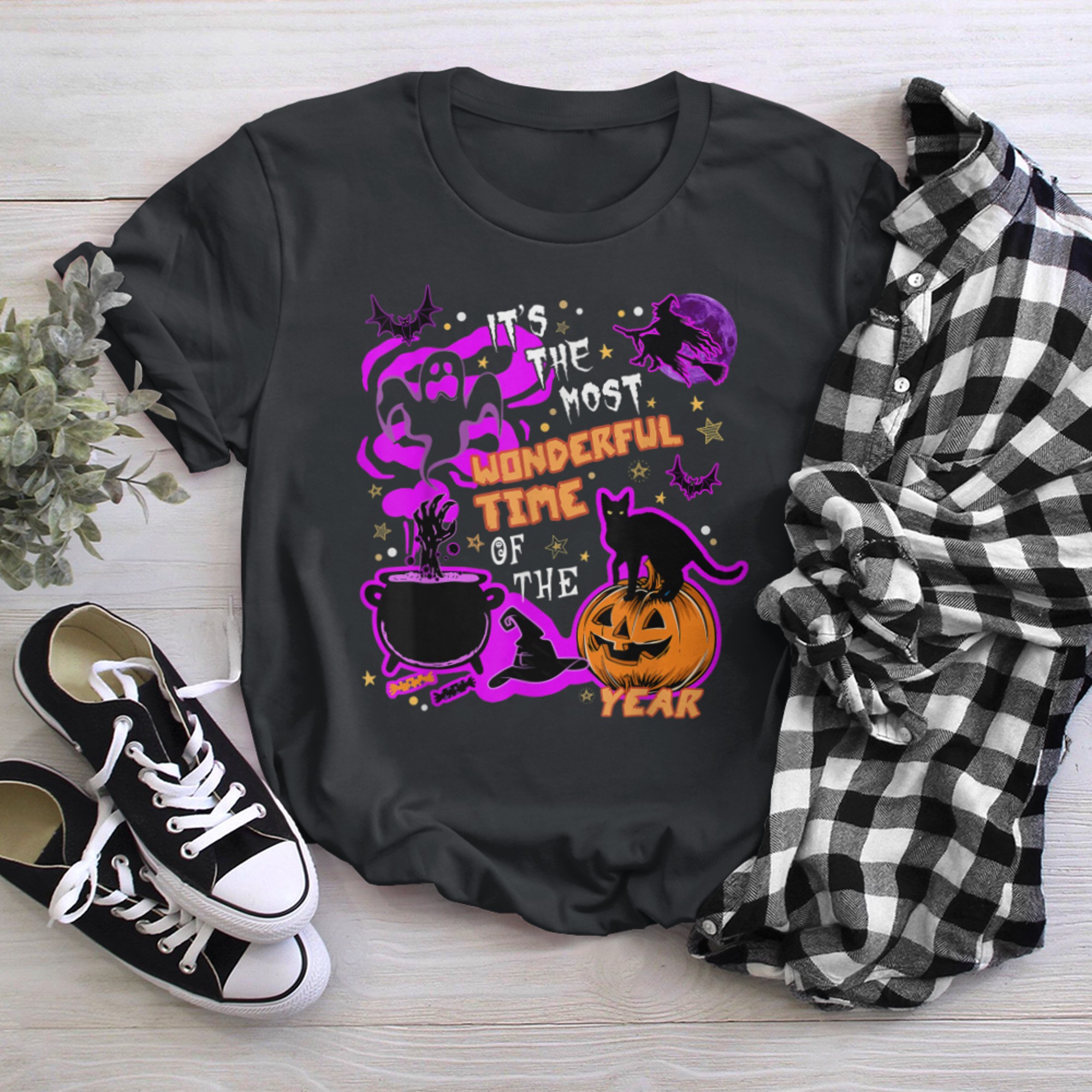 It's The Most Wonderful Time Of The Year Halloween (1) t-shirt black