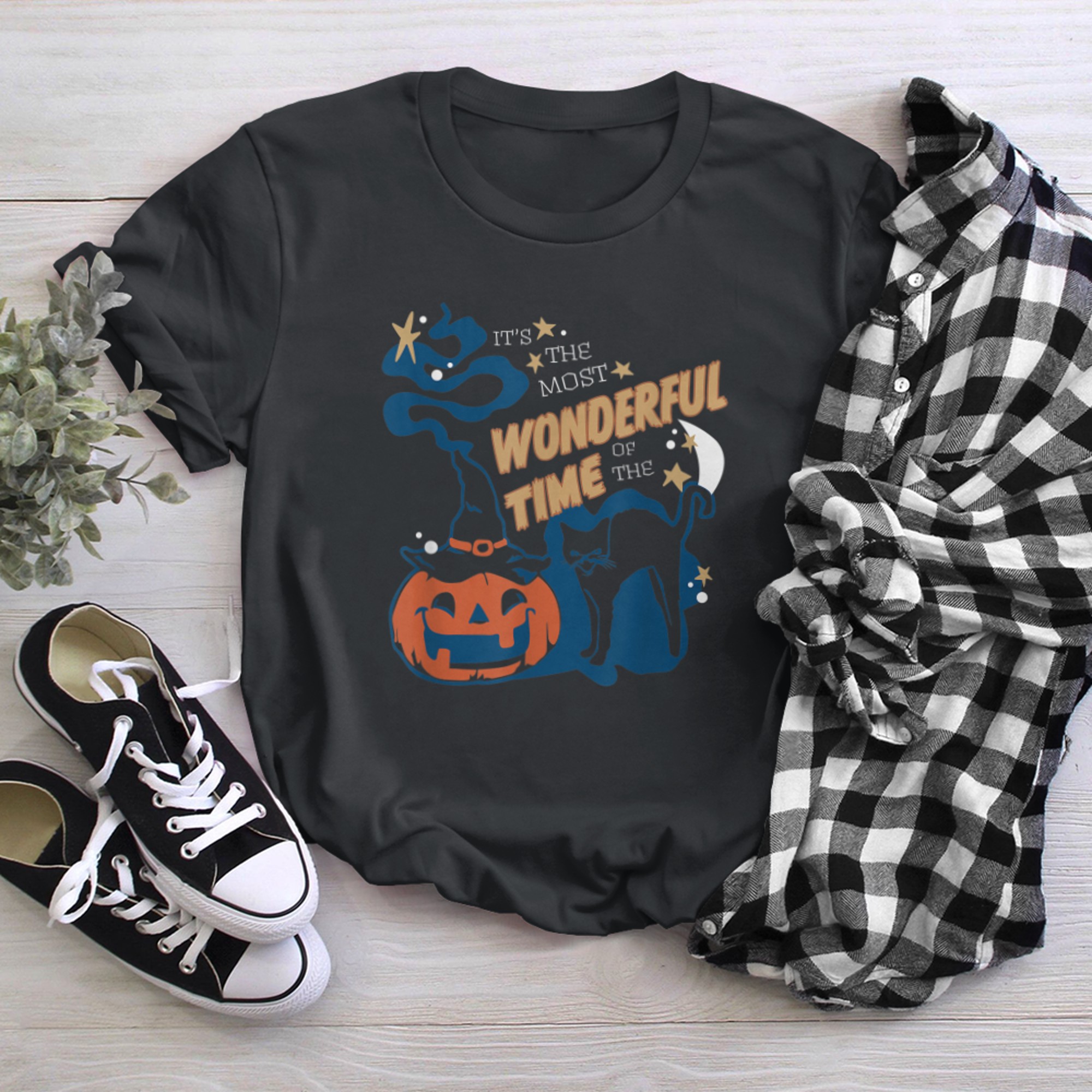 It's The Most Wonderful Time Of The Year Halloween Black Cat (1) t-shirt black