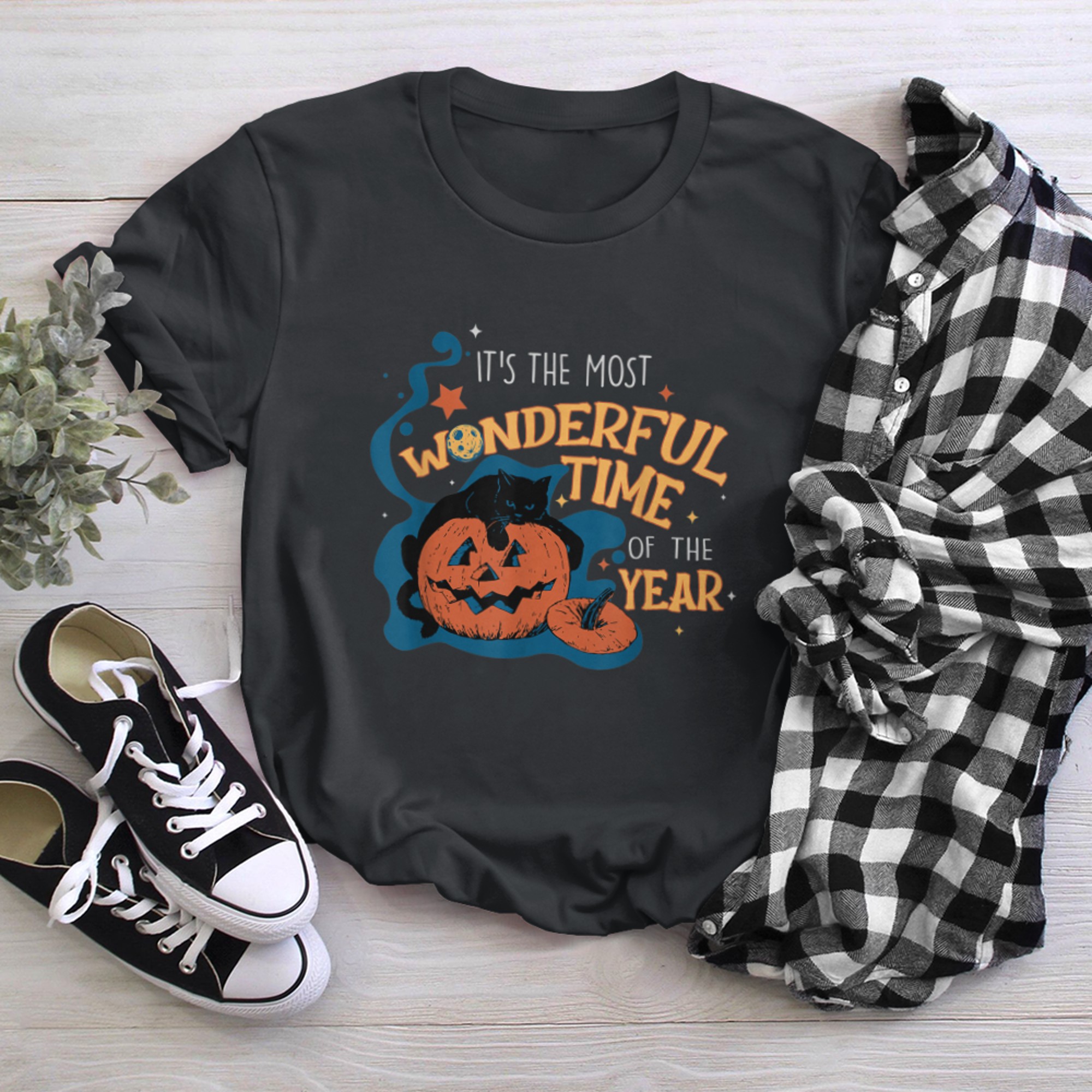 It's The Most Wonderful Time of the Year Vintage Halloween (1) t-shirt black