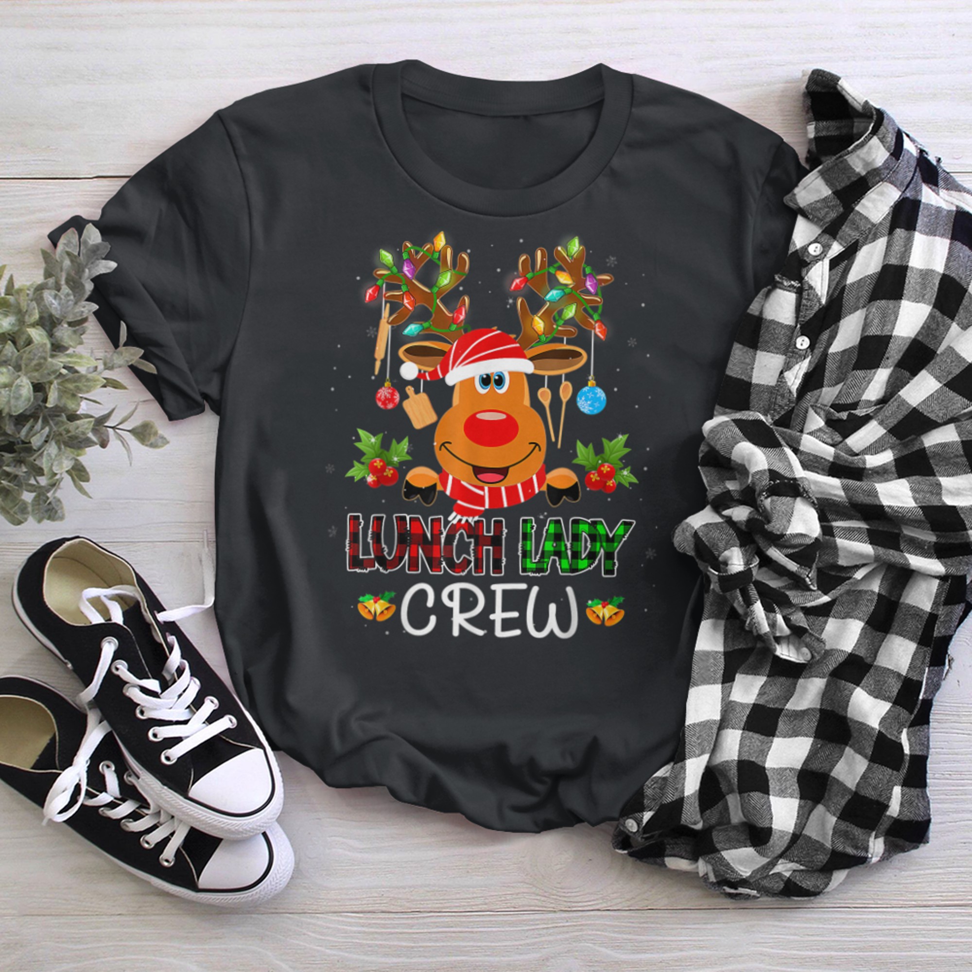 Lunch Lady Crew Reindeer Cafeteria Lady Xmas Holiday Women (1) t-shirt black