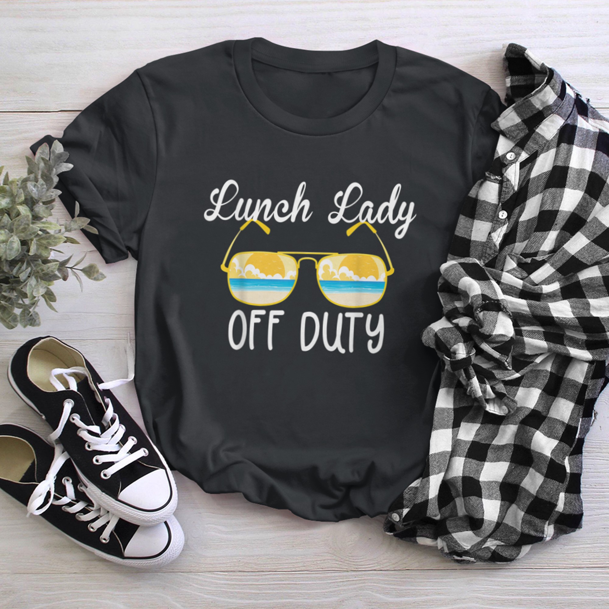 Lunch Lady Off Duty Summer Break School Cafeteria Crew t-shirt black