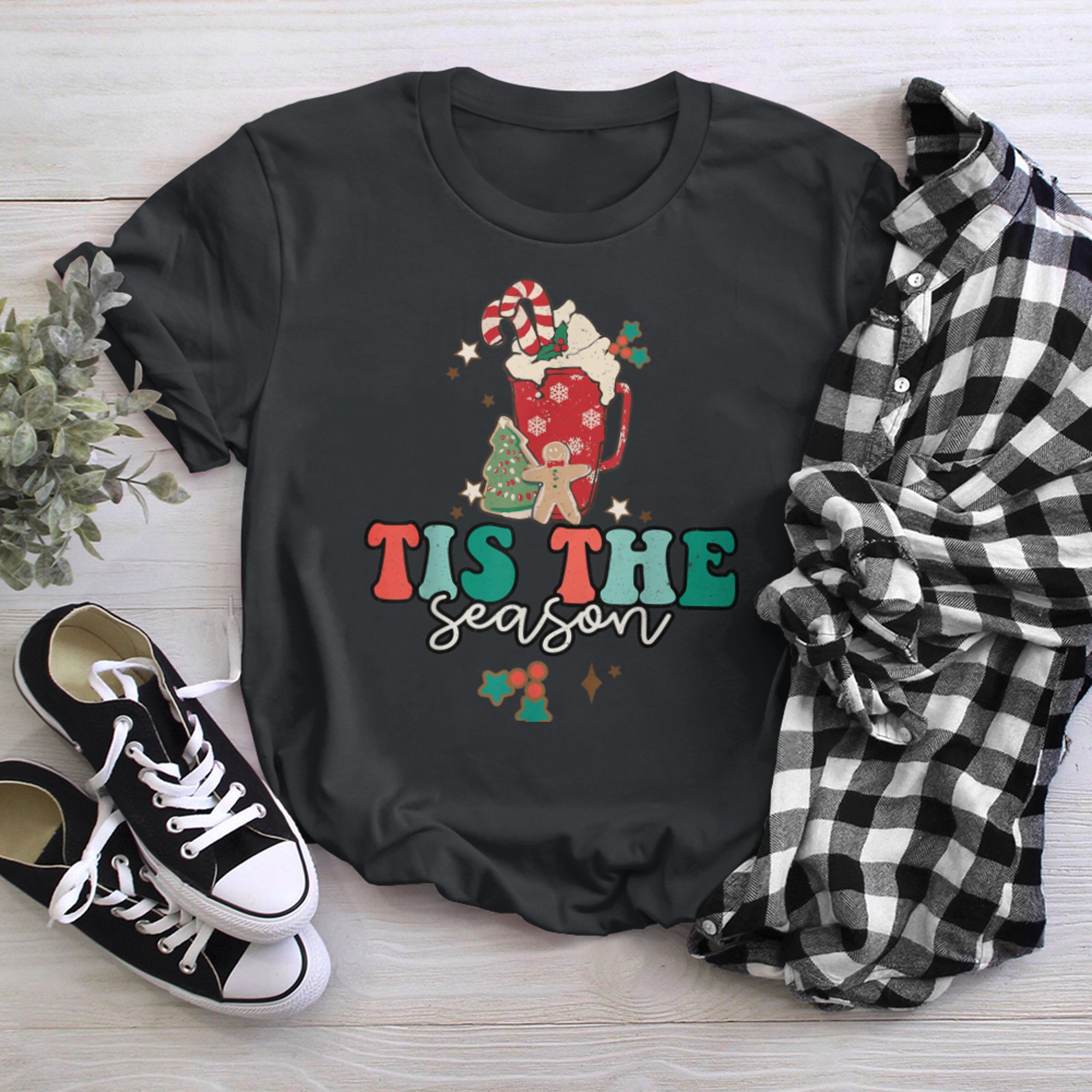 Retro Tis The Season Hot Cocoa Funny Christmas Holiday t-shirt black