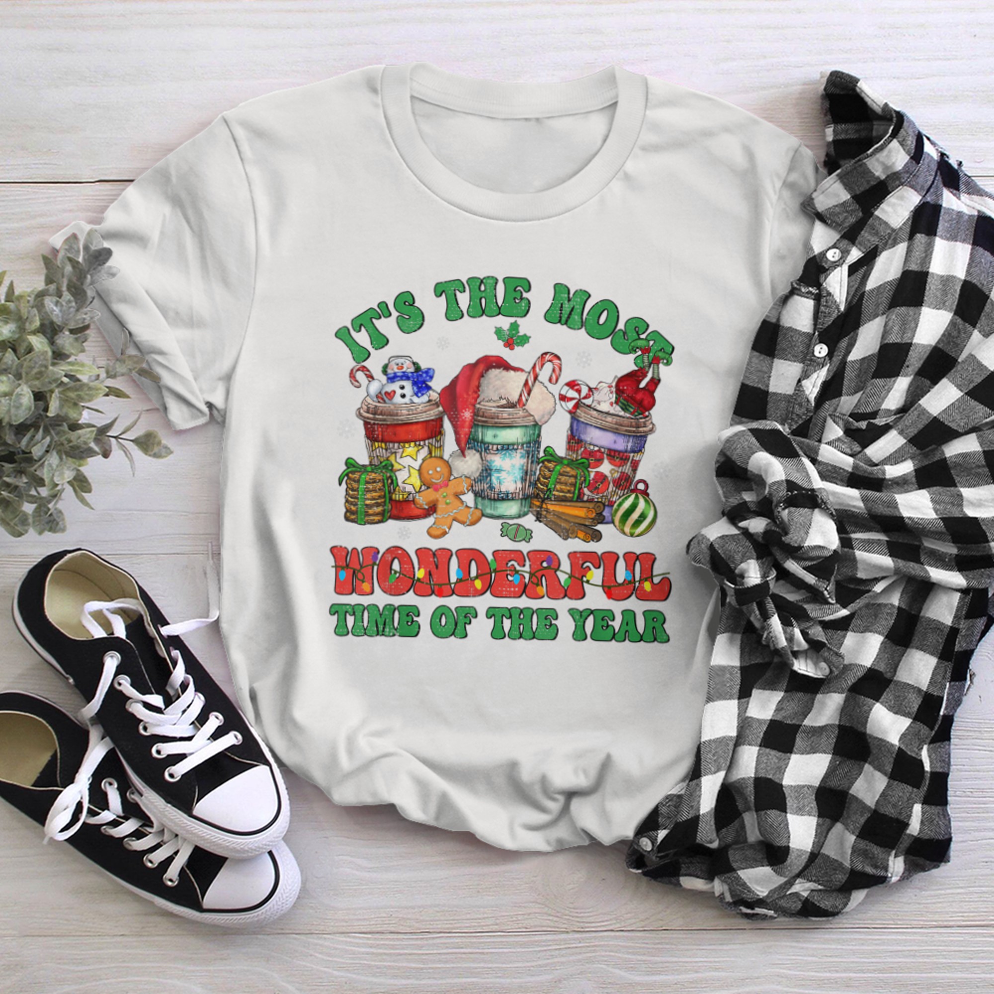 Christmas Coffee It's The Most Wonderful Time Of The Year (1) t-shirt White