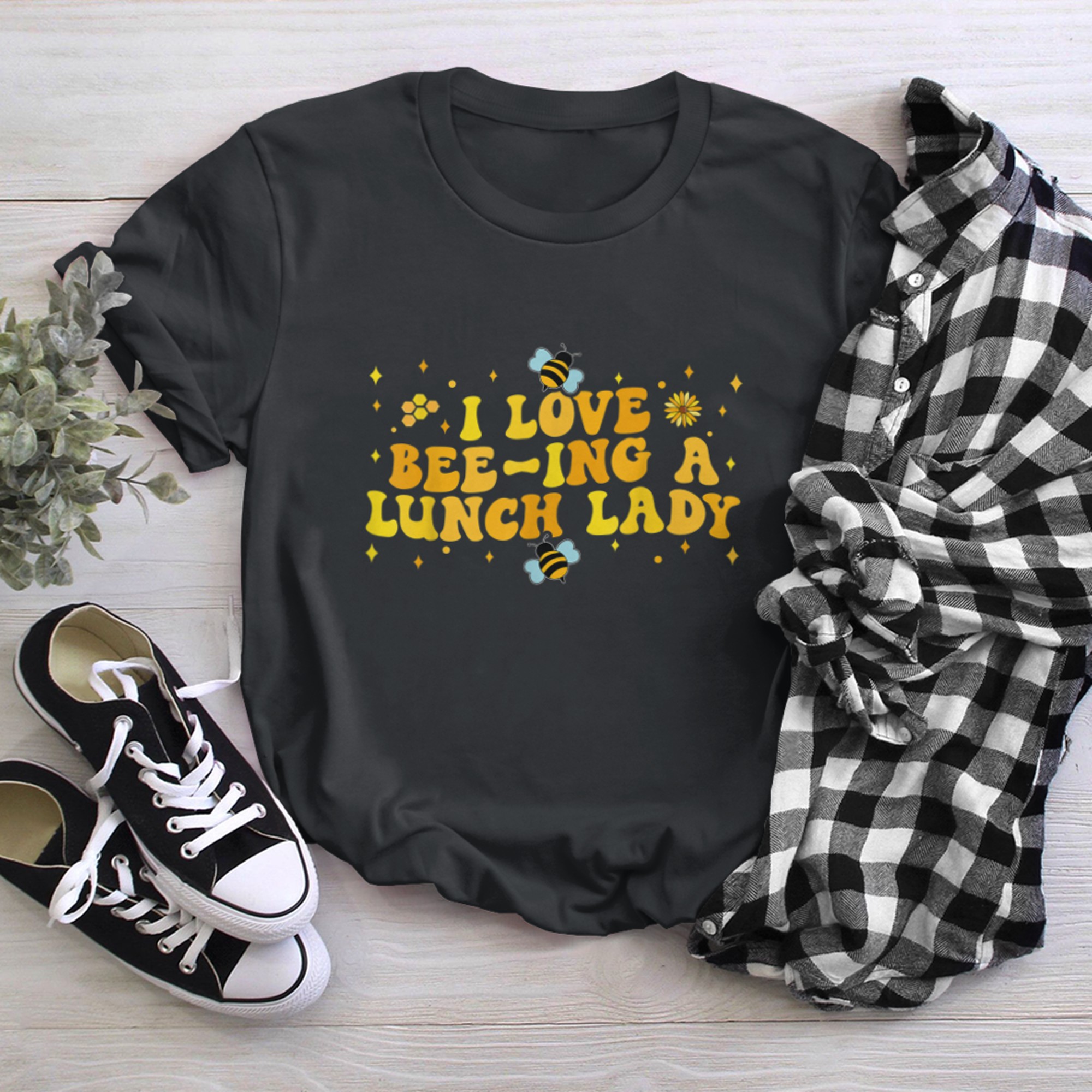 Retro Lunch Lady Bee Cafeteria School Food Service Crew t-shirt black