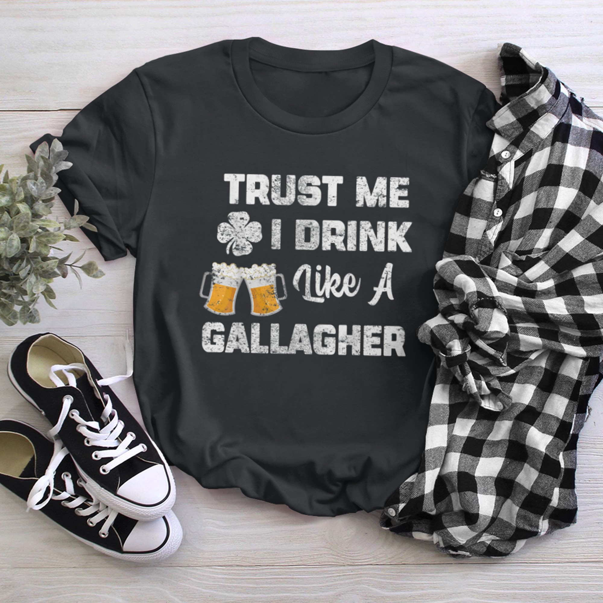 St Patricks Day Drink Like A Gallagher Drinking (1) t-shirt black