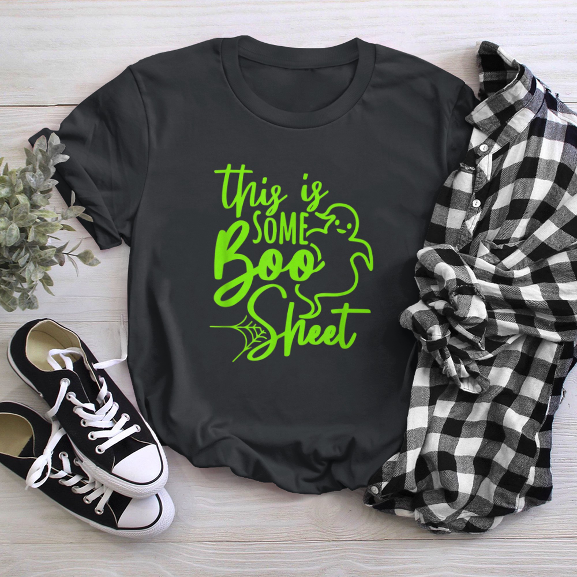 this is some boo sheet, Ghost Retro Halloween t-shirt black