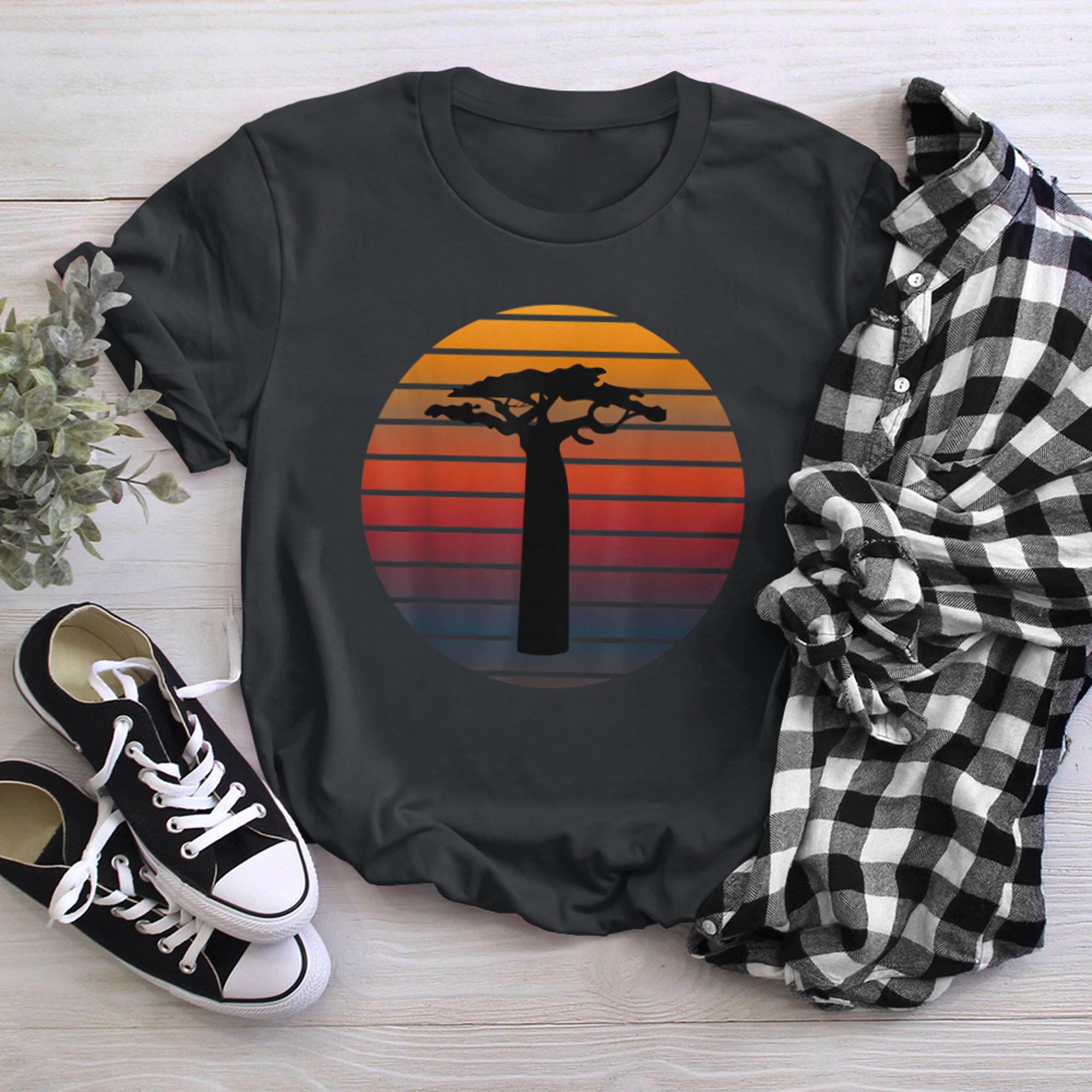 AFRICAN BAOBAB TREE, THE TREE OF LIFE ON VINTAGE SUNSET t-shirt black