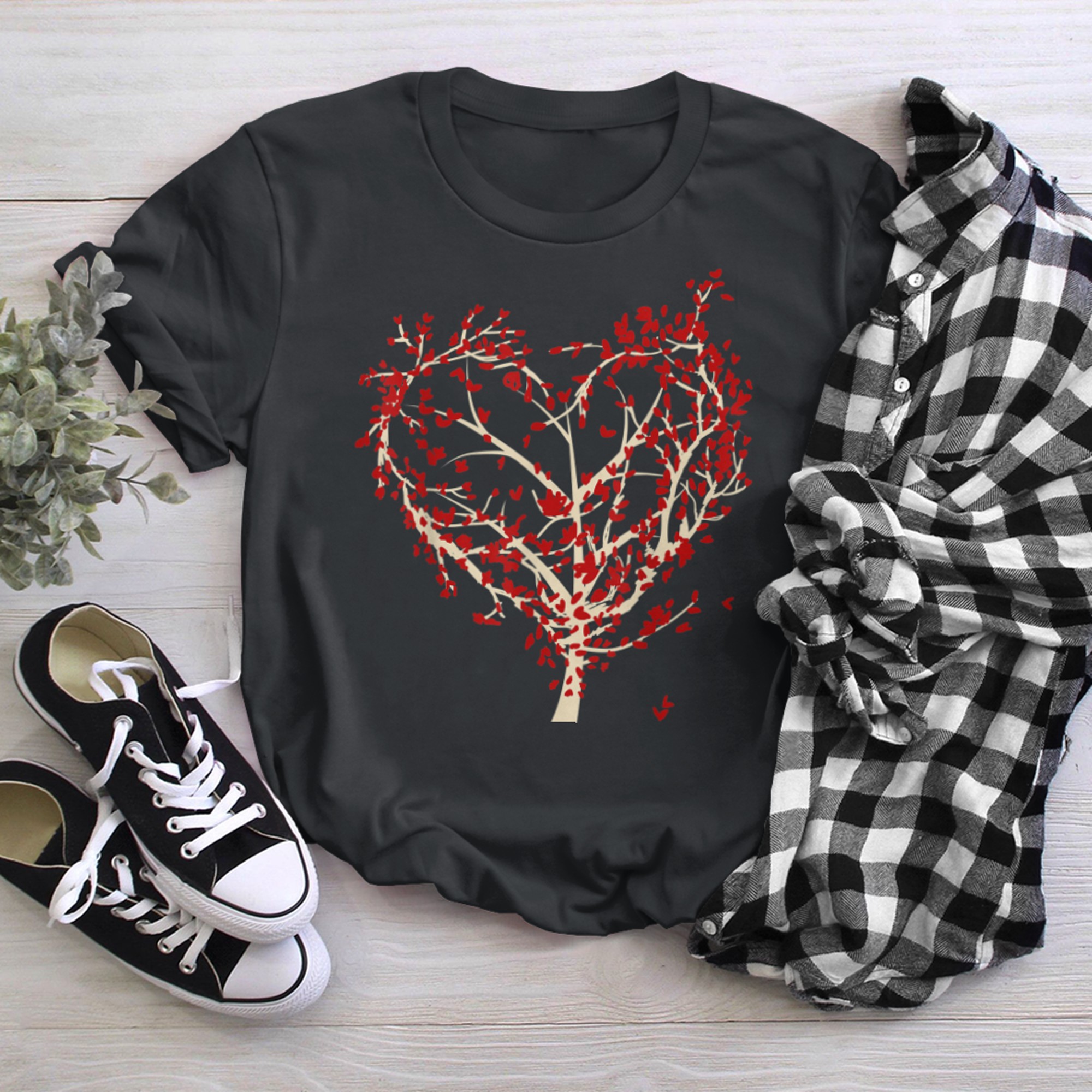 Astrology tree of life Valentine Heart shaped tree t-shirt black