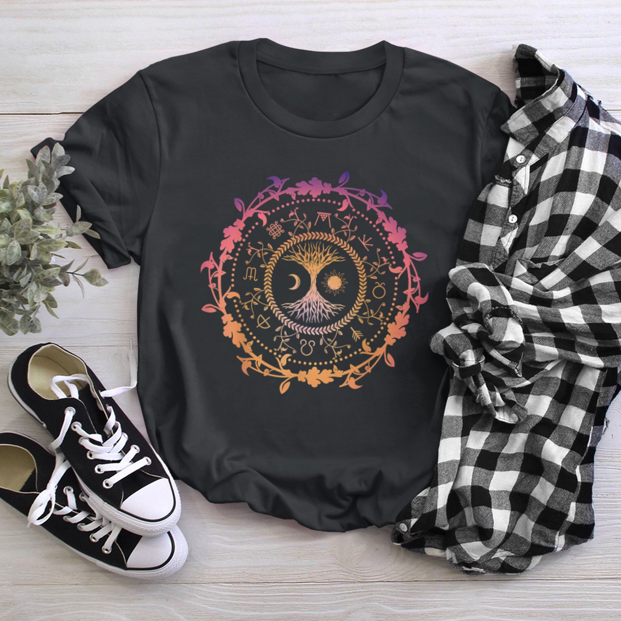 Pagan Calendar Wiccan Tree of Life Wheel Of Year t-shirt black