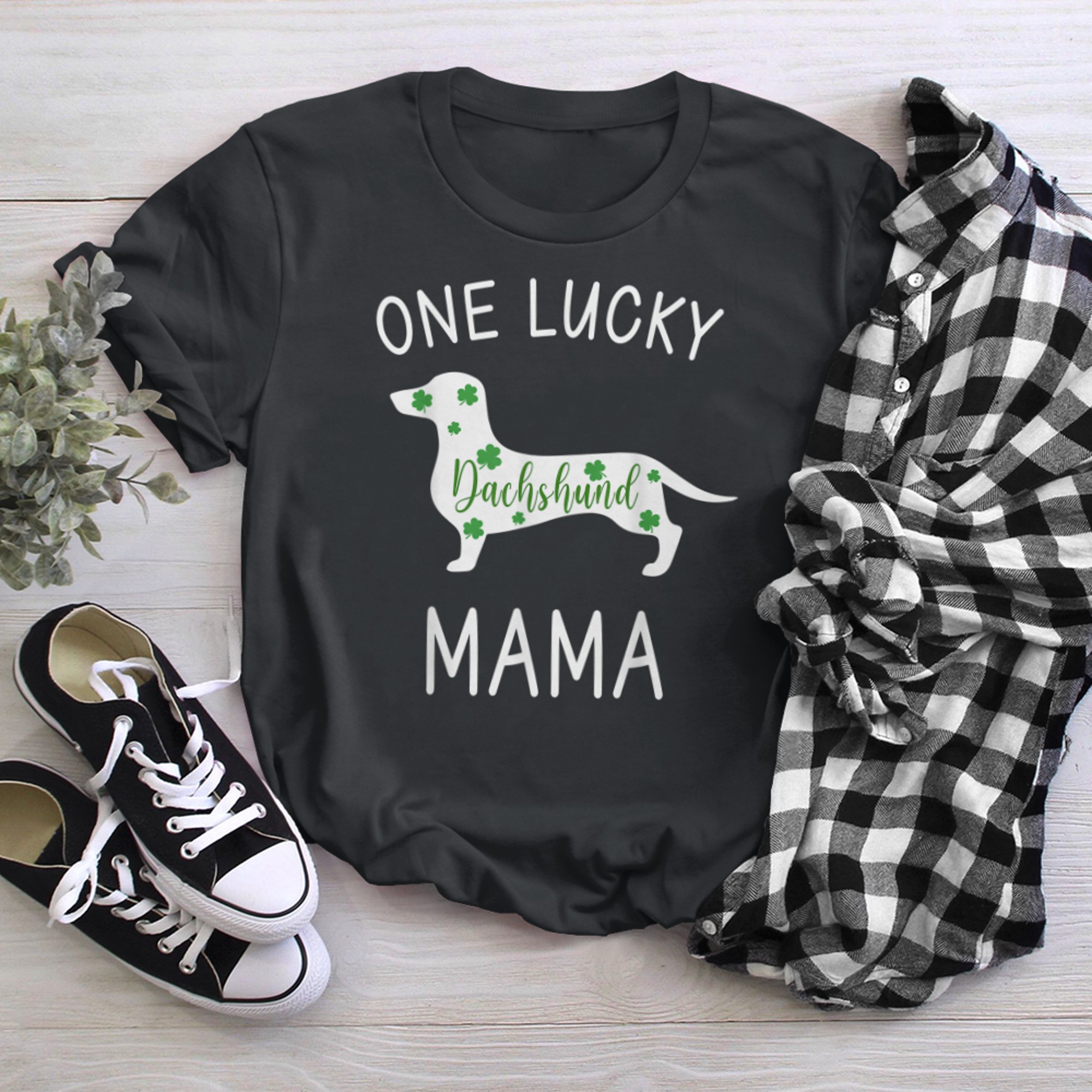 Dachshund One Lucky Mama Irish St. Patrick's Day t-shirt black