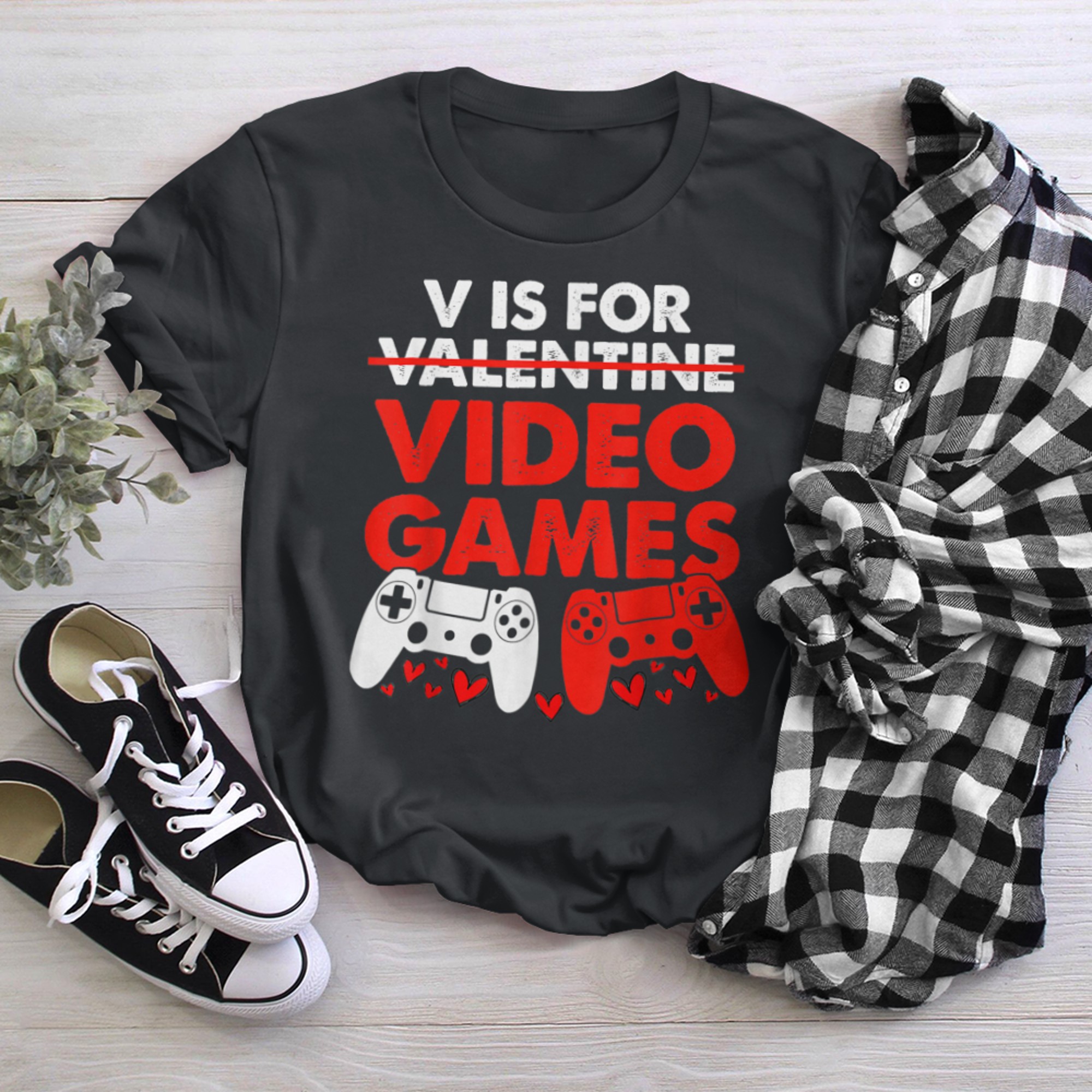 Funny Gamer Boy Men V Is For Video Games Valentines Day t-shirt black