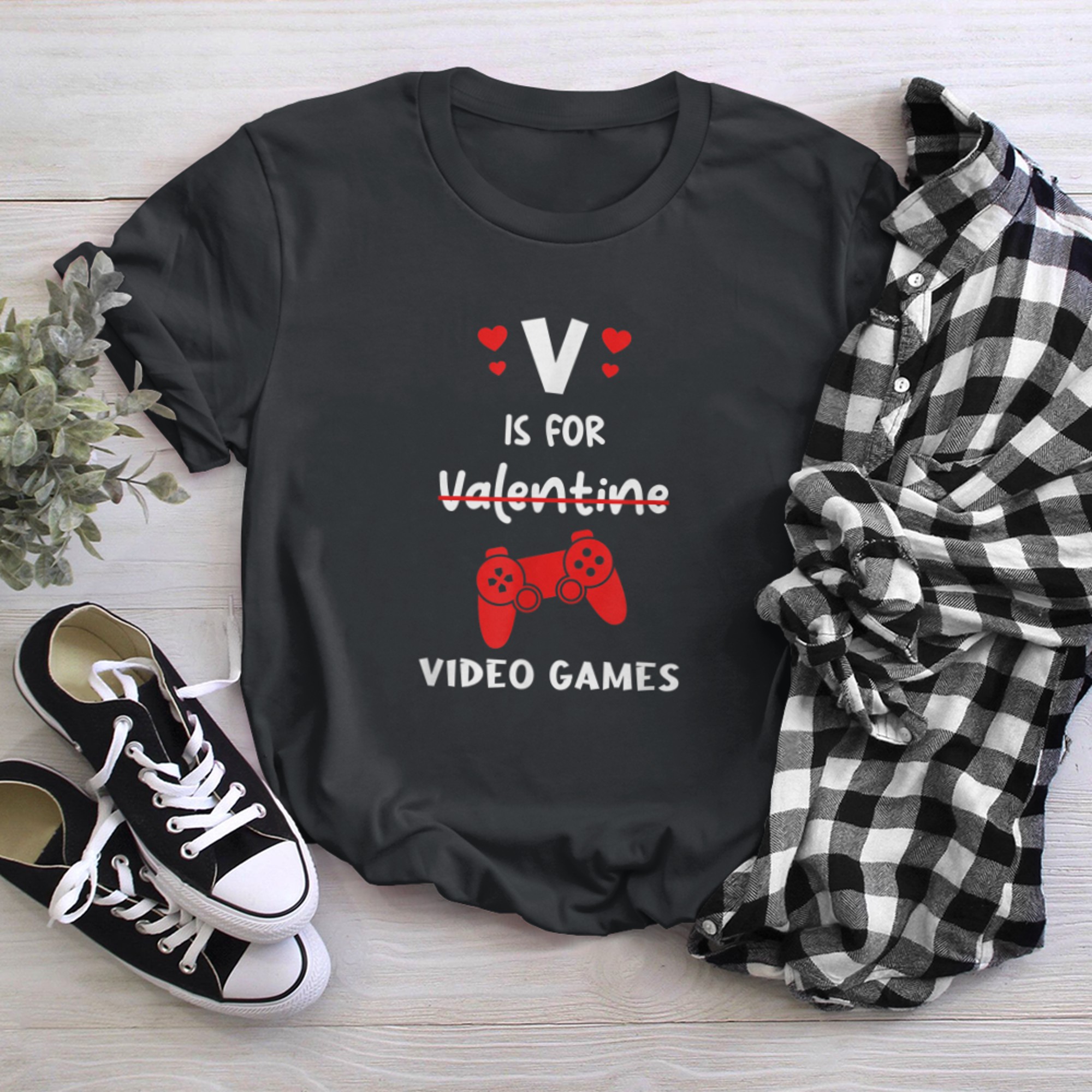 Funny V Is For Video Games Valentines Day Gamer t-shirt black